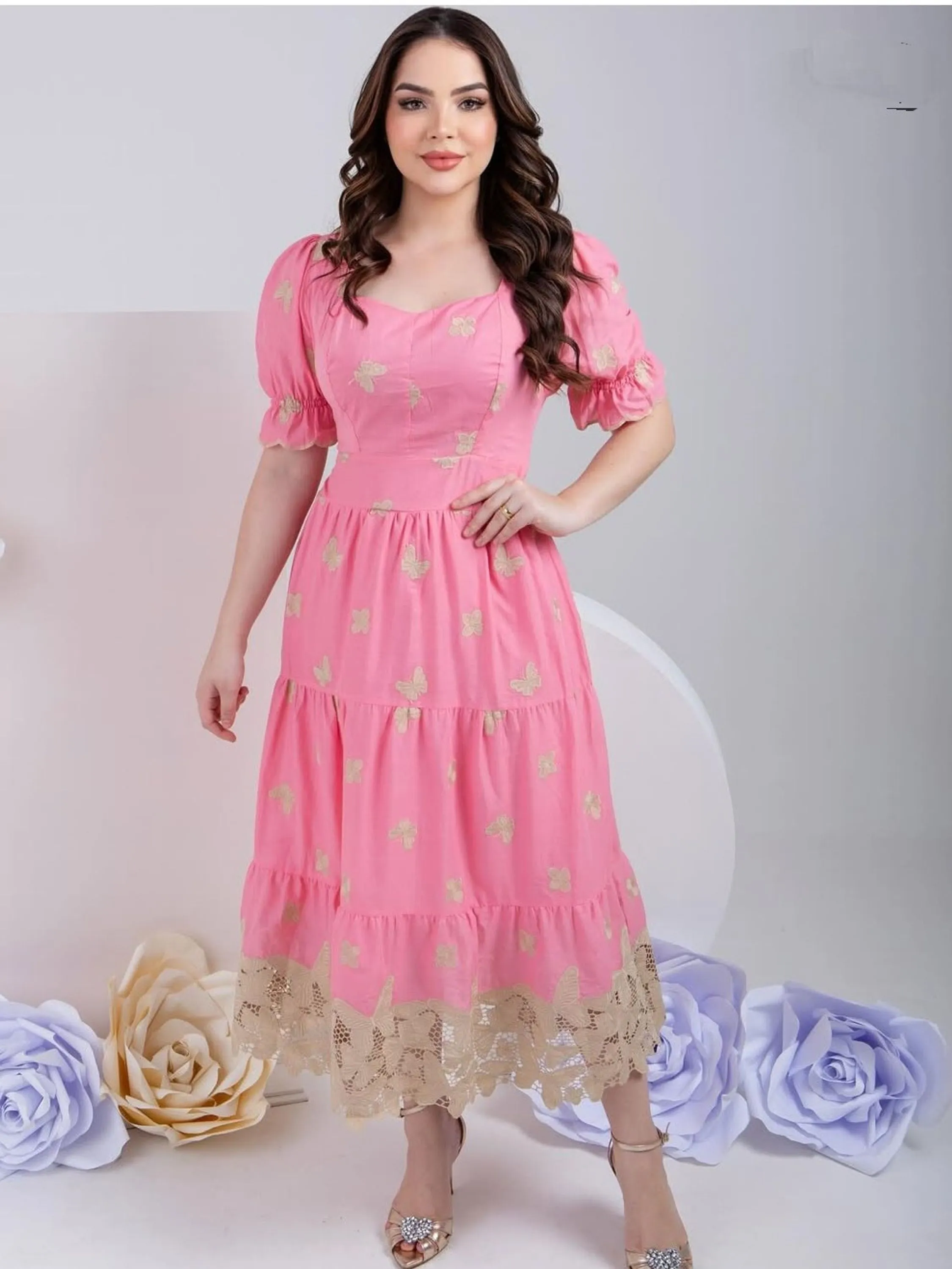 Vestido midi lese bordada algodão manga curto