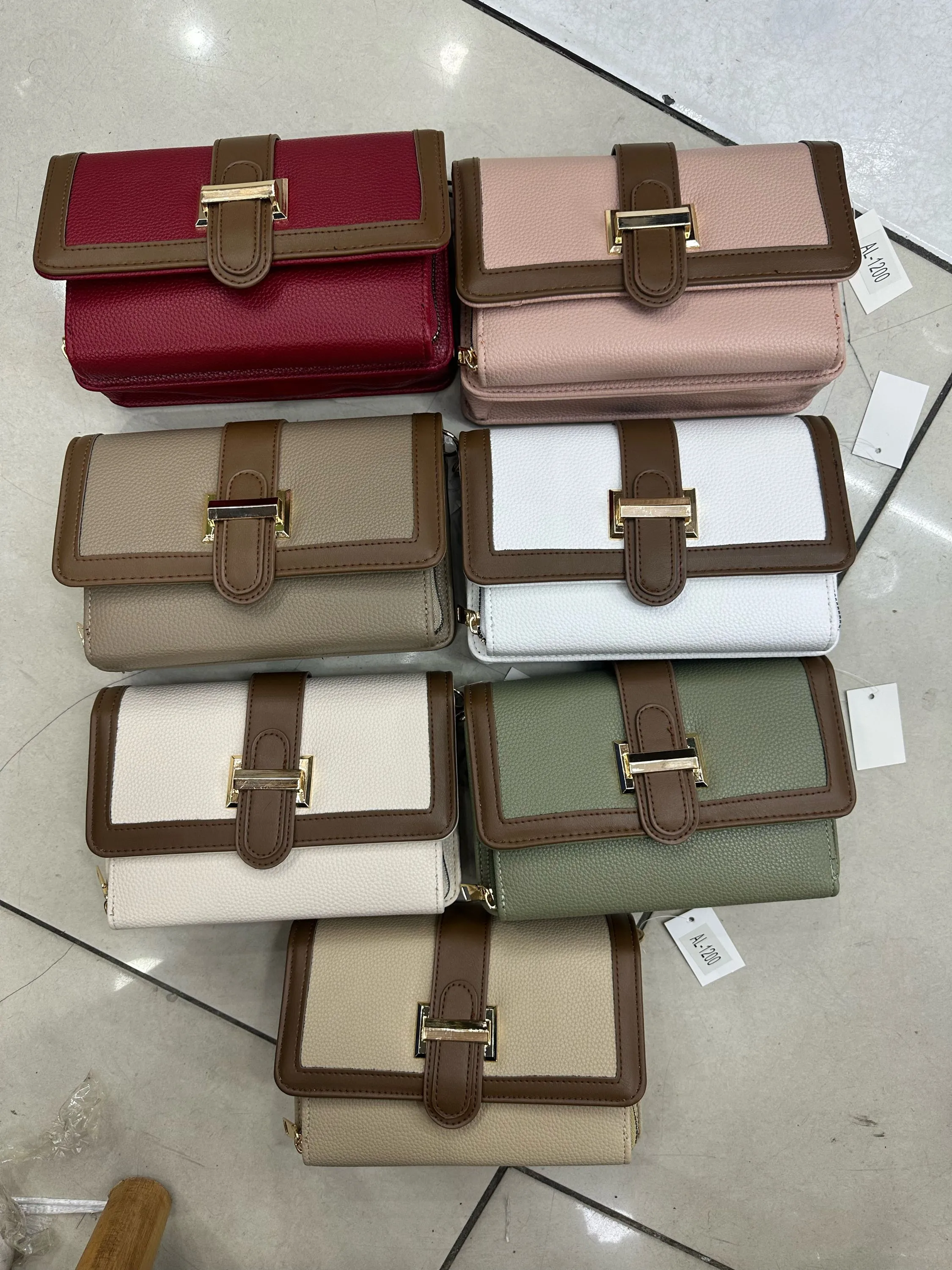 Bolsa feminina Al-1200