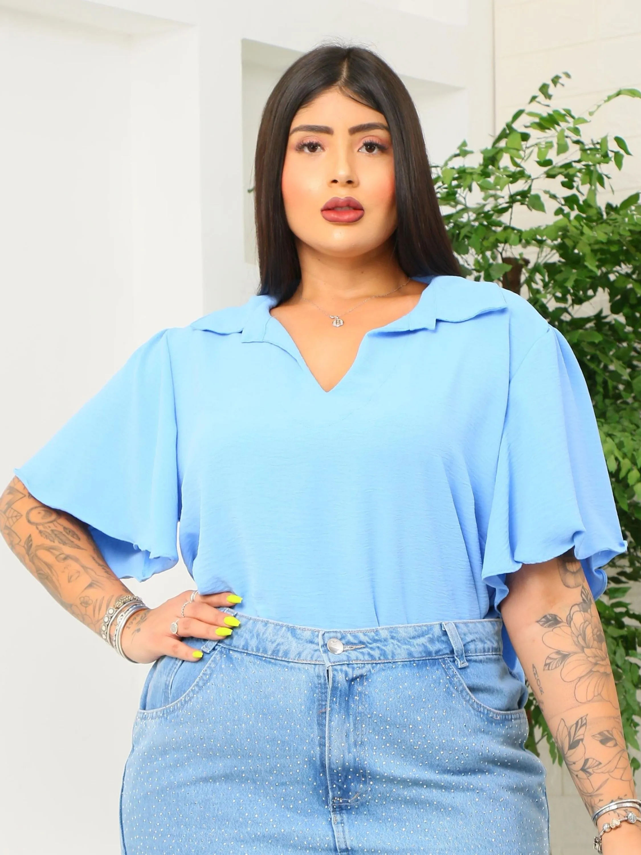 Blusa feminina Plus size com gola