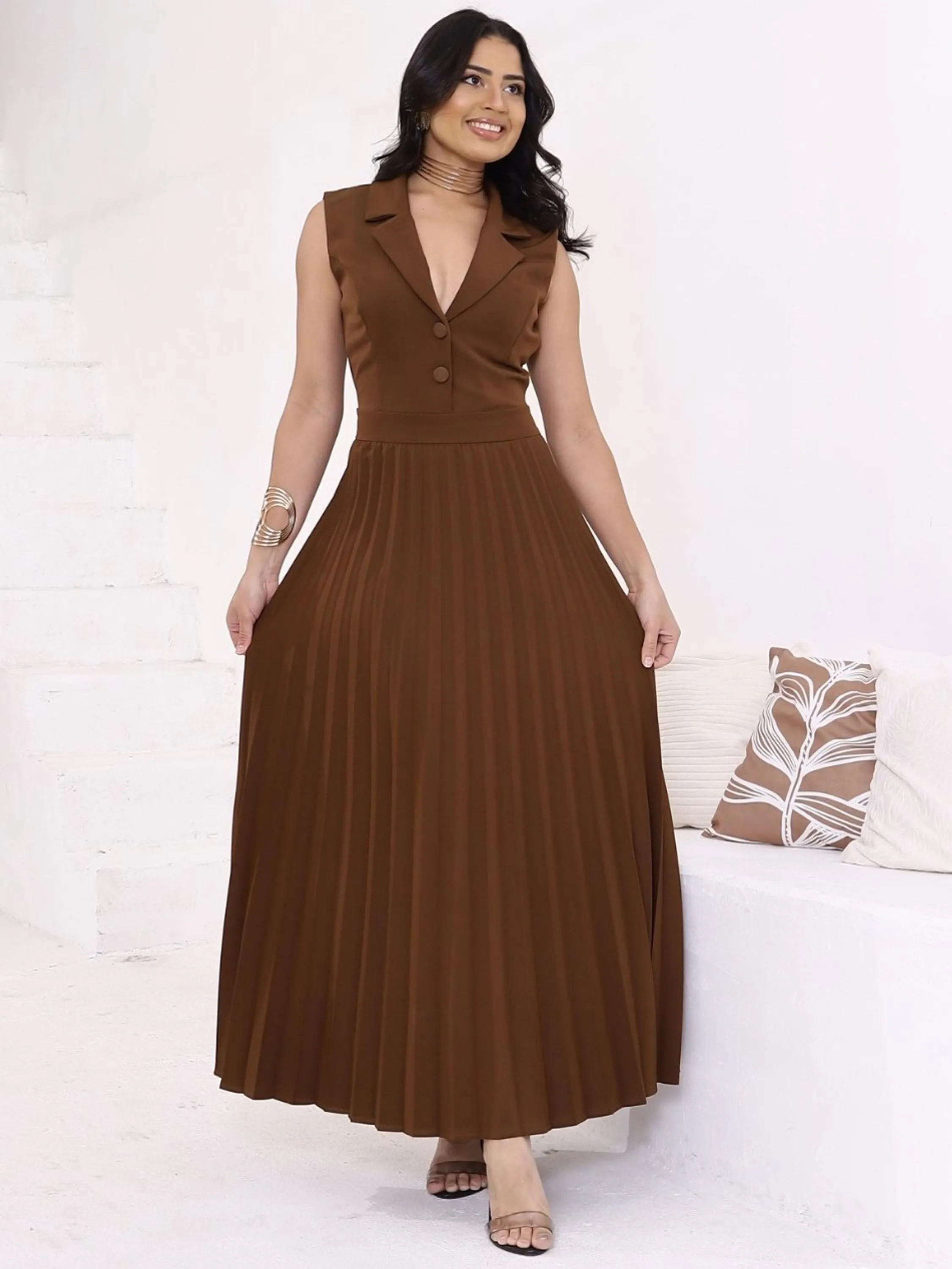 Vestido feminino  longo plissado