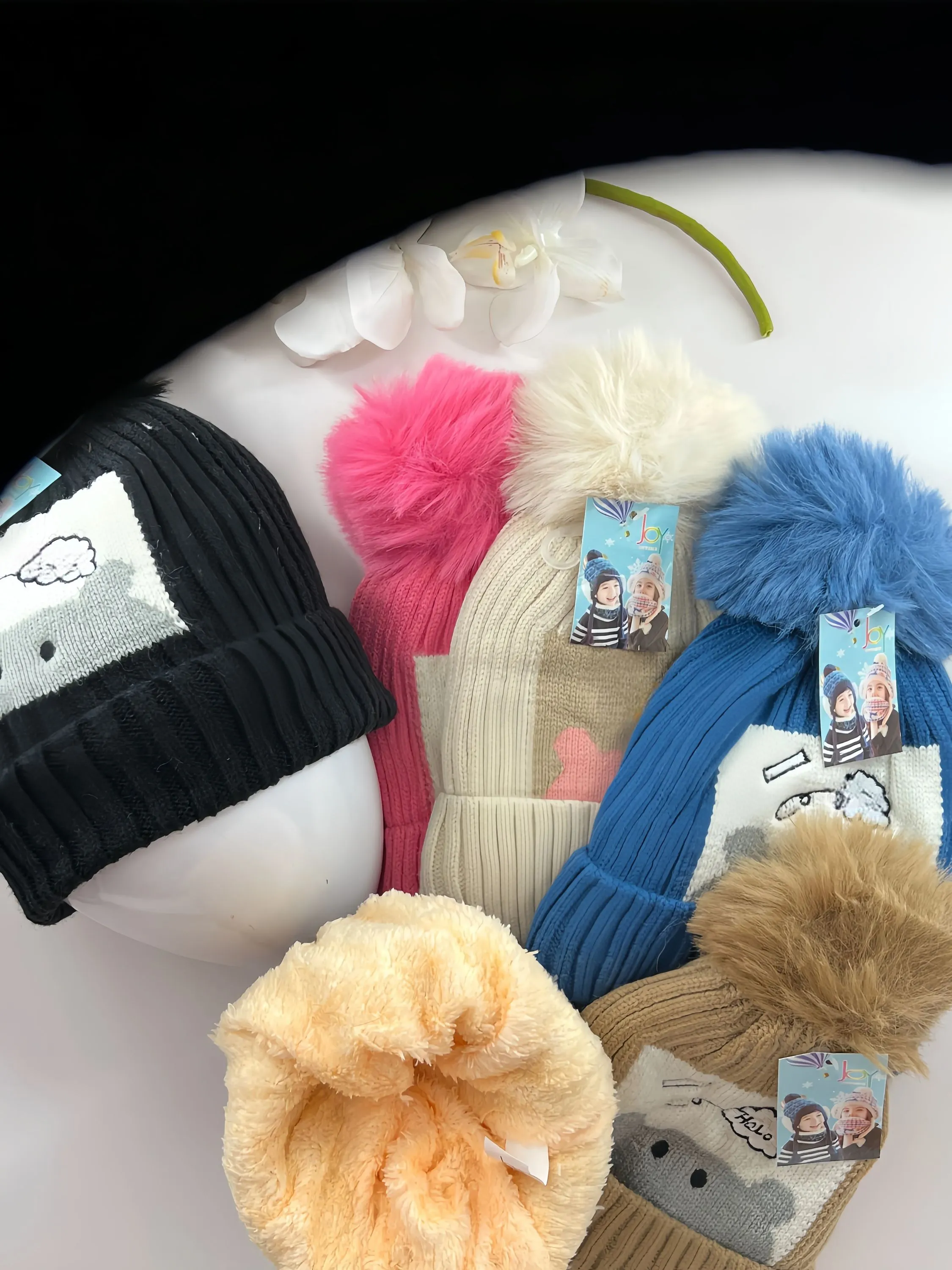KIT 12 Gorro infantil com forro de pompom para criança