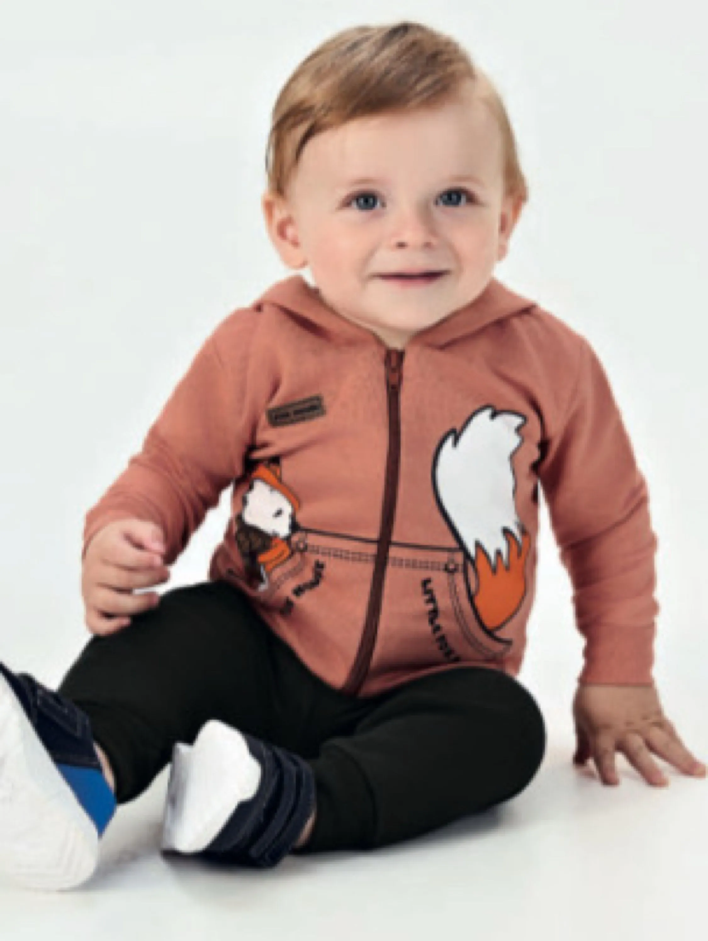 Conjunto infantil com capuz “Raposinha” 🦊
