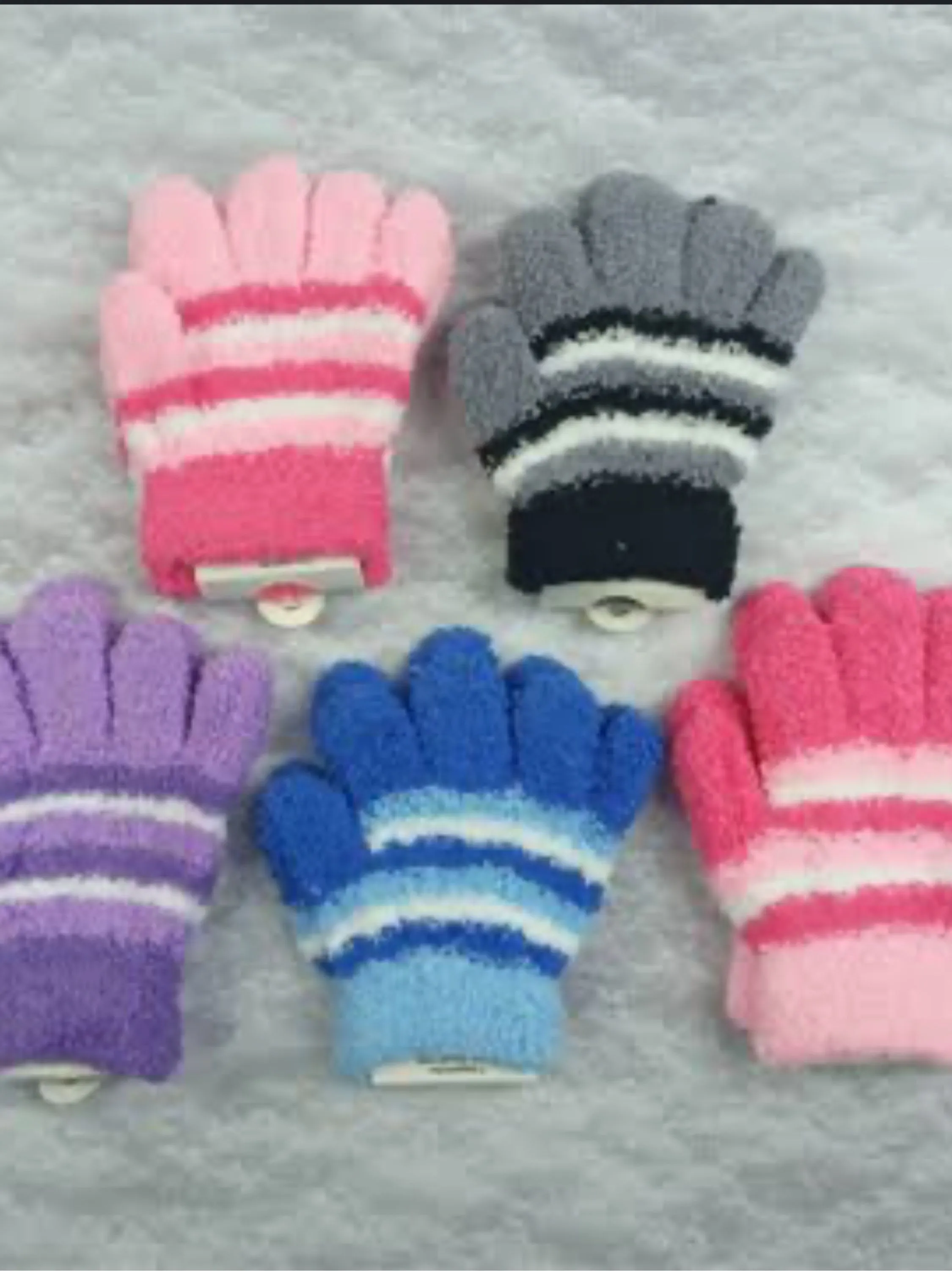 Luva pelucia infantil - kit c/ 3 pares