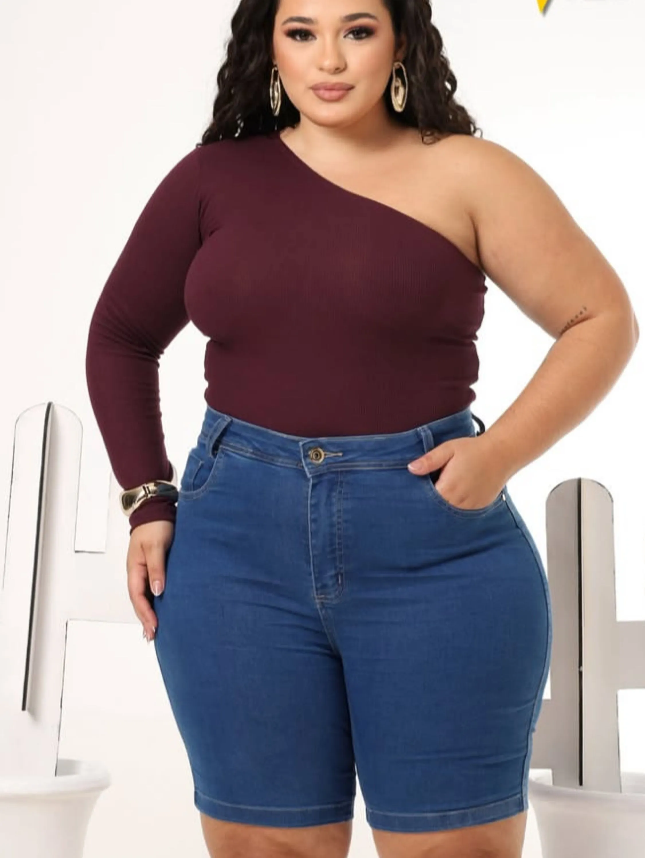 Pedal plussize com lycra