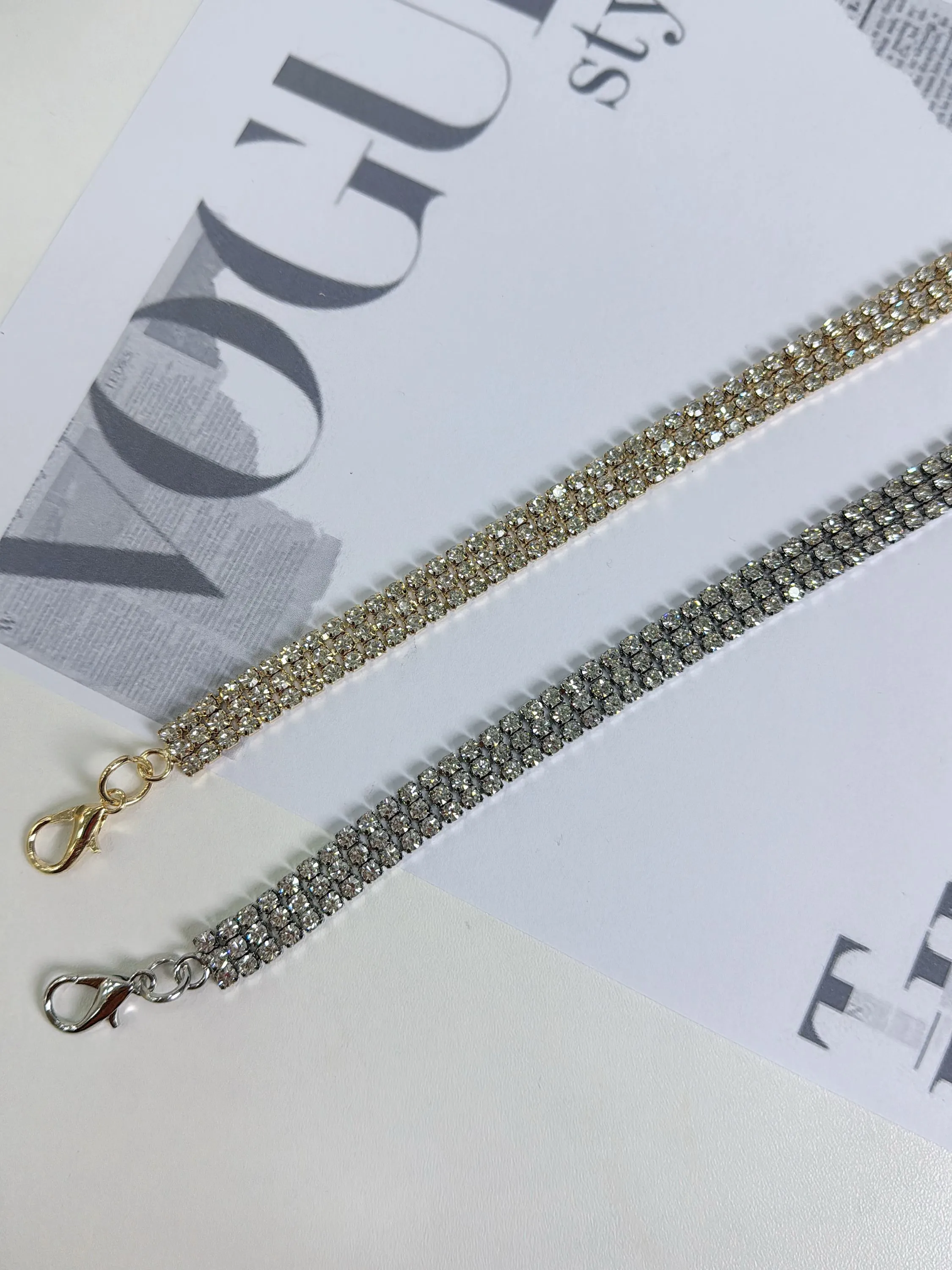 Cinto de corrente com strass