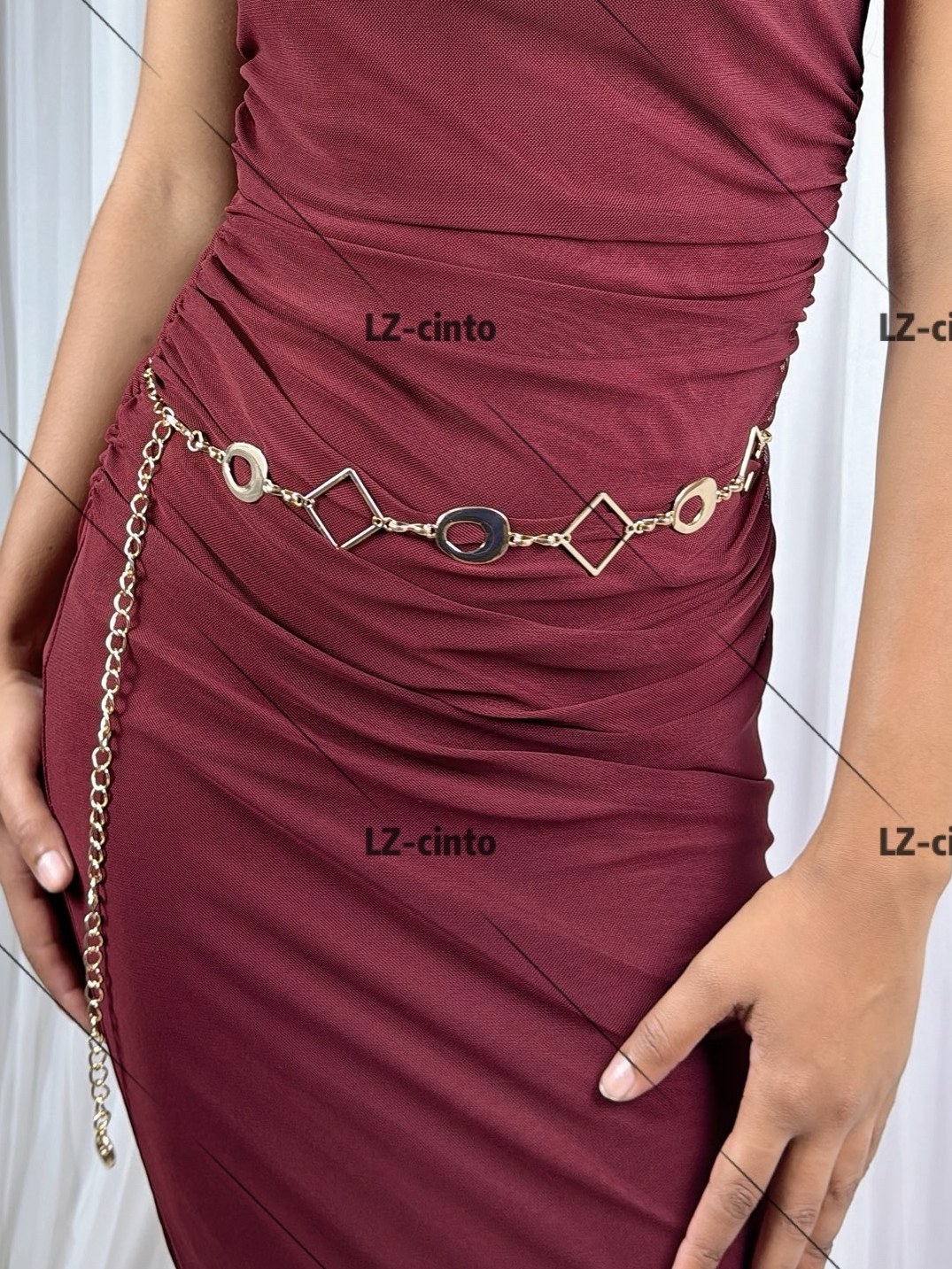 Cinto de Corrente Feminino de Metal