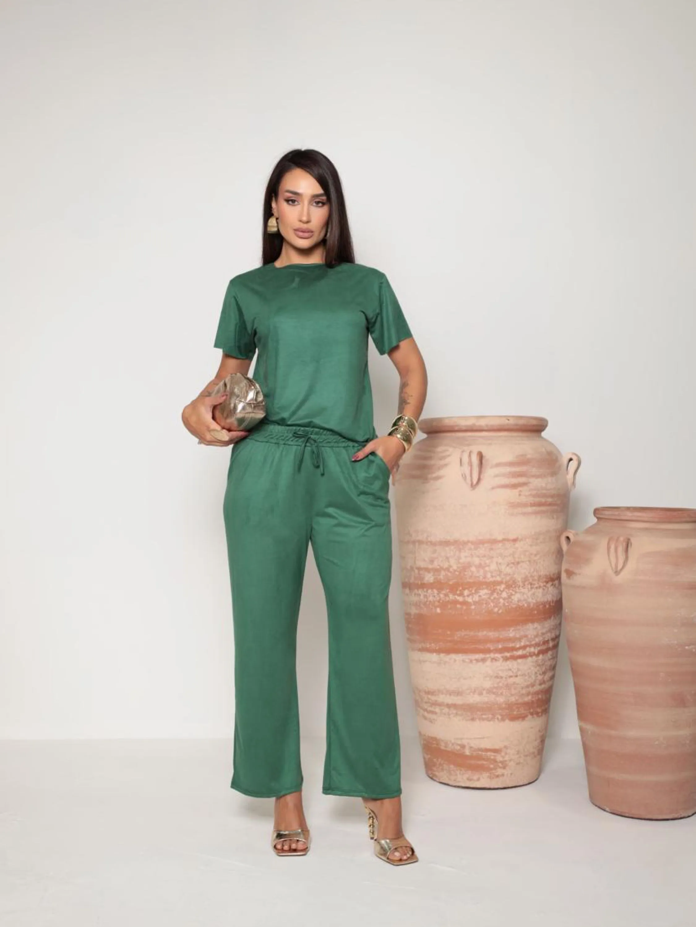 Calça pantalona feminina