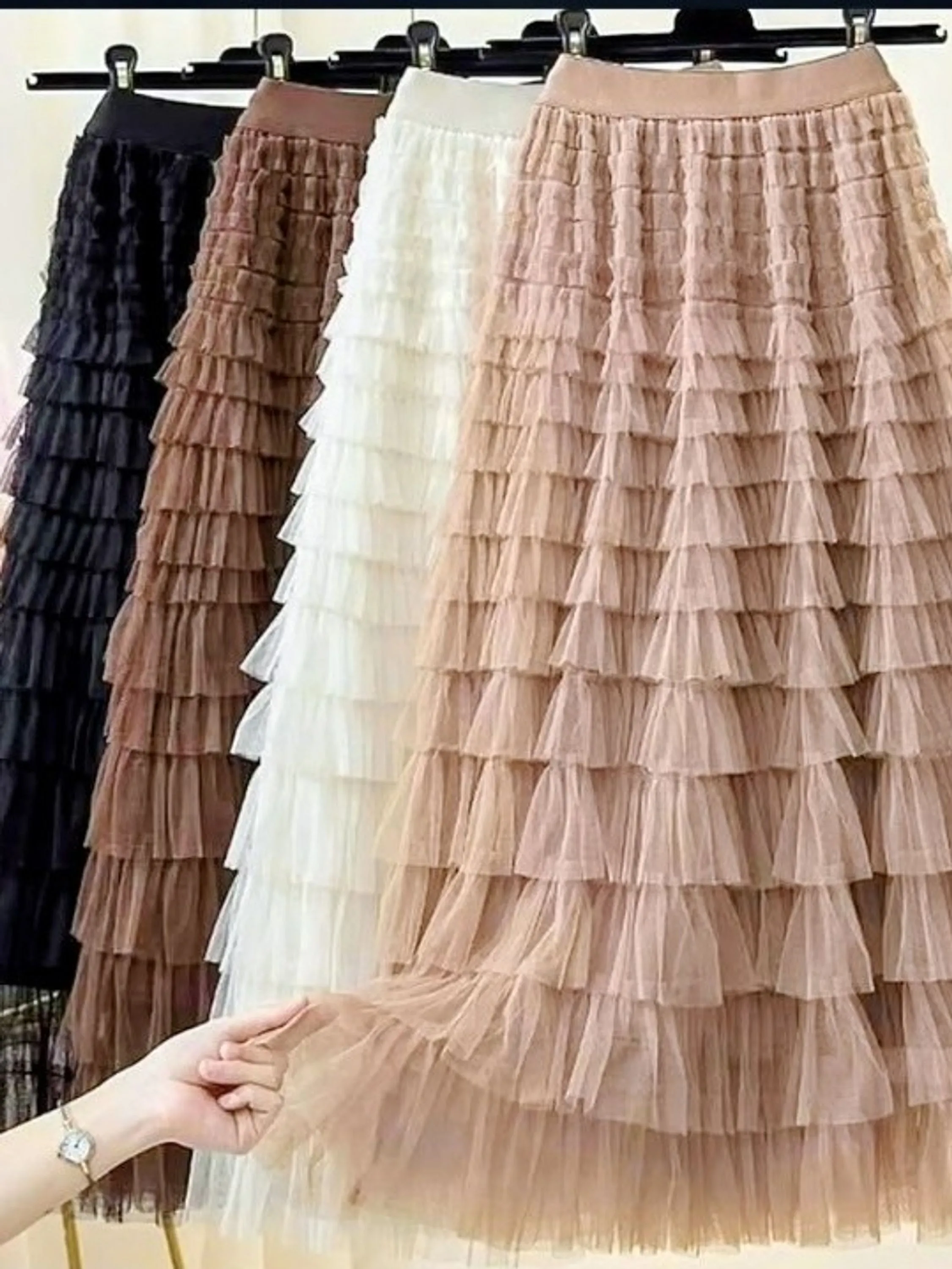 Saia tule três Maria fem adulto P/M/G/GG perfeita