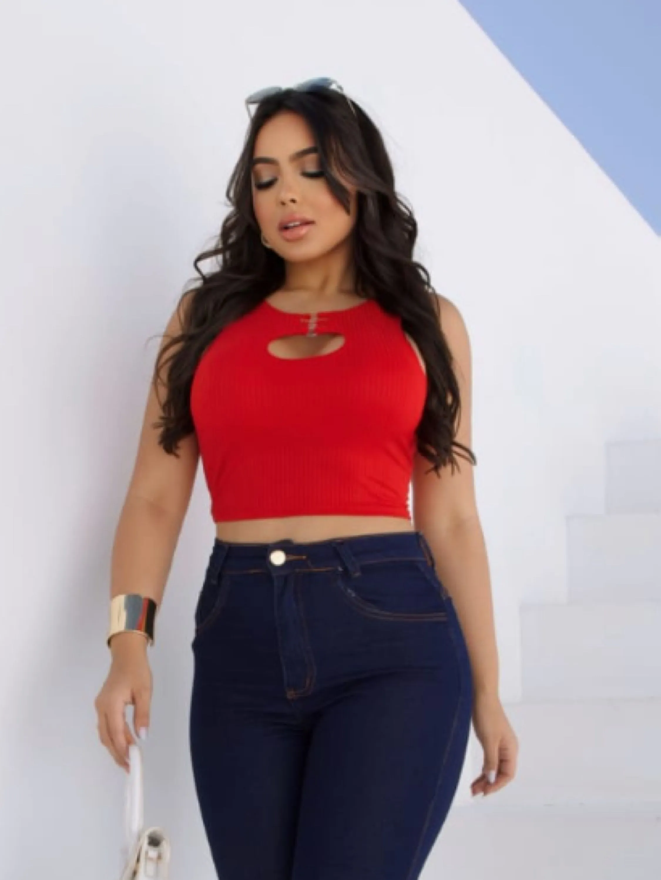 Cropped canelado com bojo