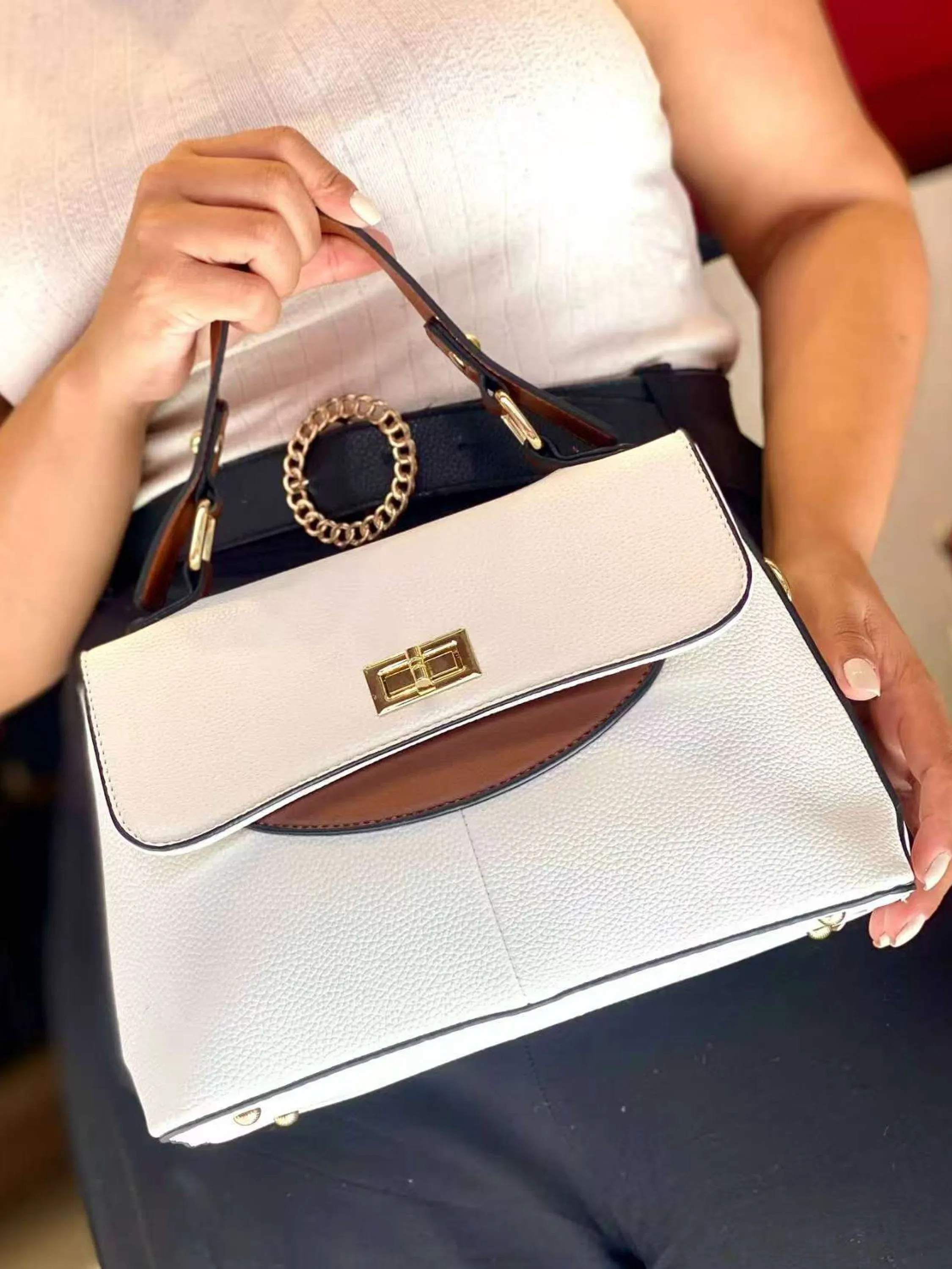 Bolsa média feminina