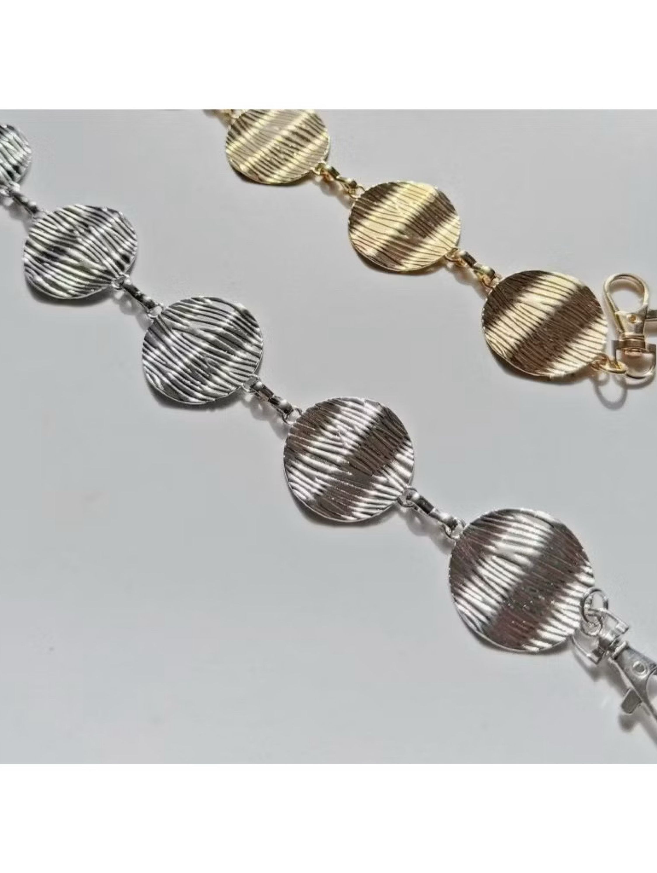 Estilo coreano corrente de cintura dourada