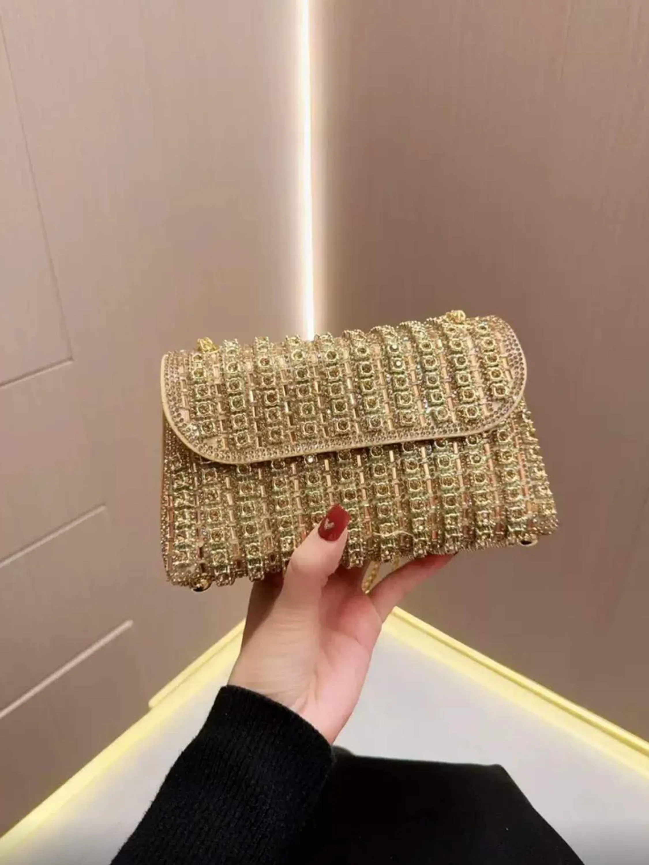 Bolsa de Festa com Strass Brilhante