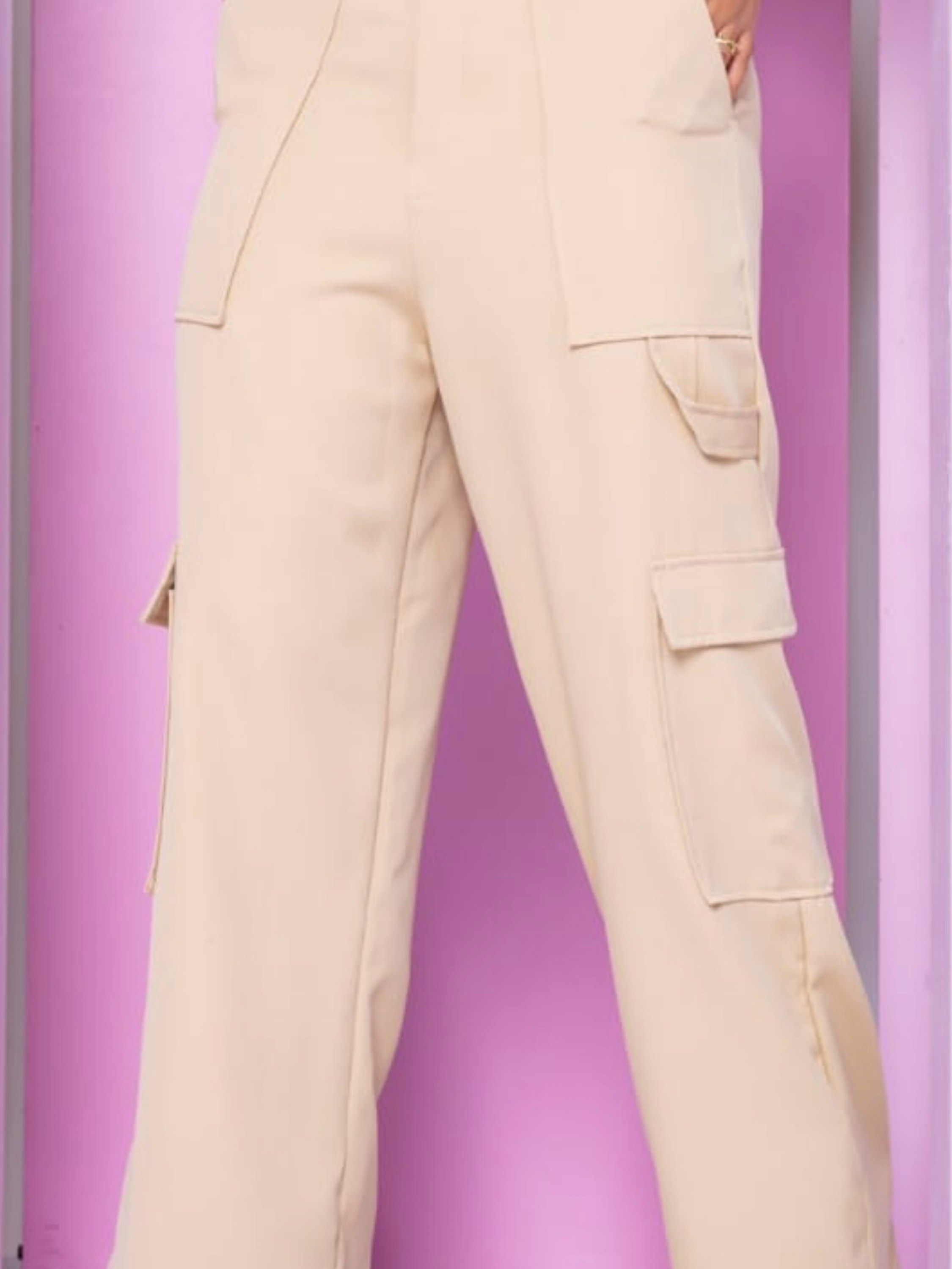 Calça Cargo Pantalona Isa Alfaiataria