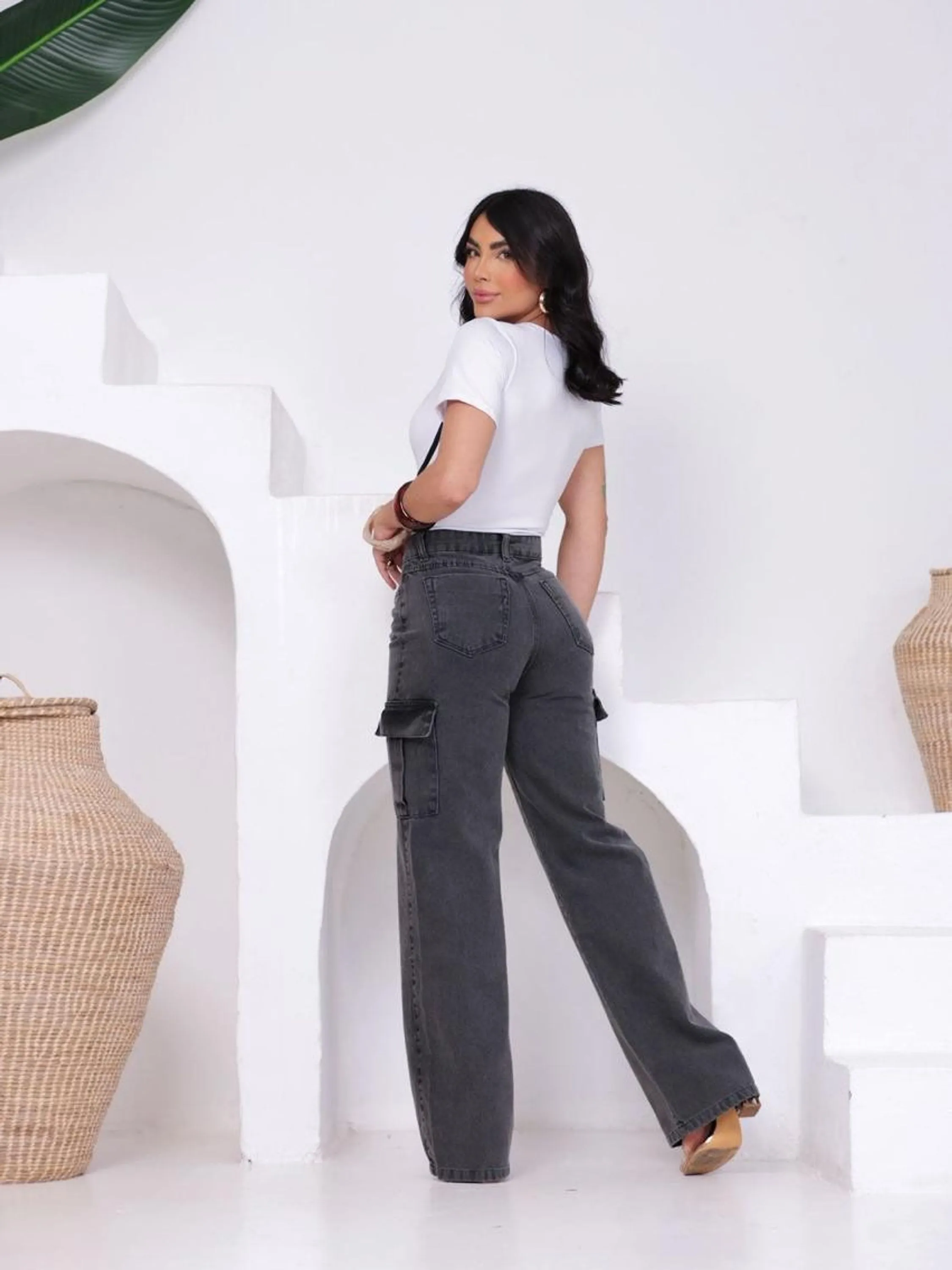 Calça Jeans Feminina Cargo Cintura Alta Cinza Grafite