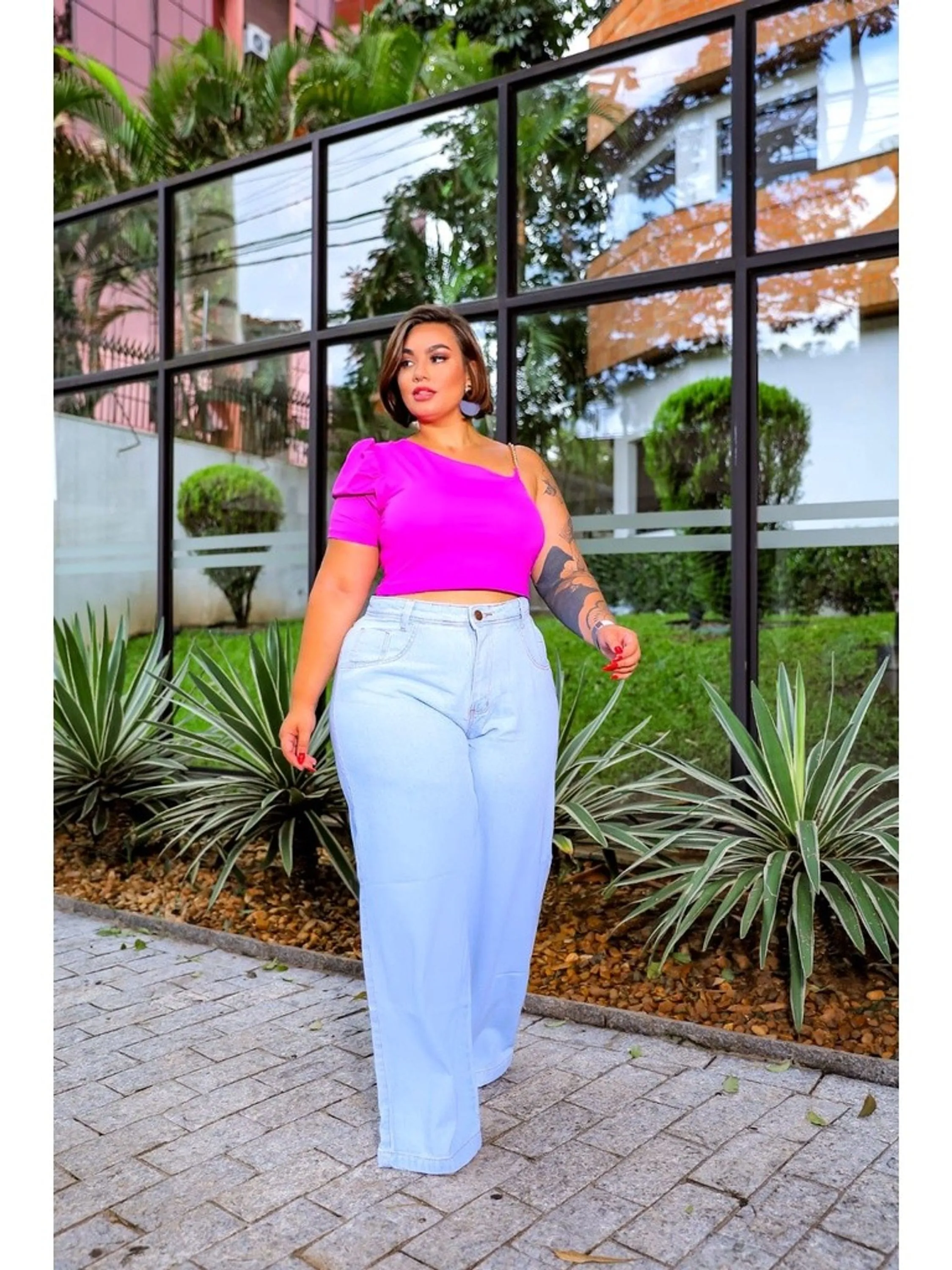 Calça Jeans Feminina  Wideleg Azul Claro Plus Size