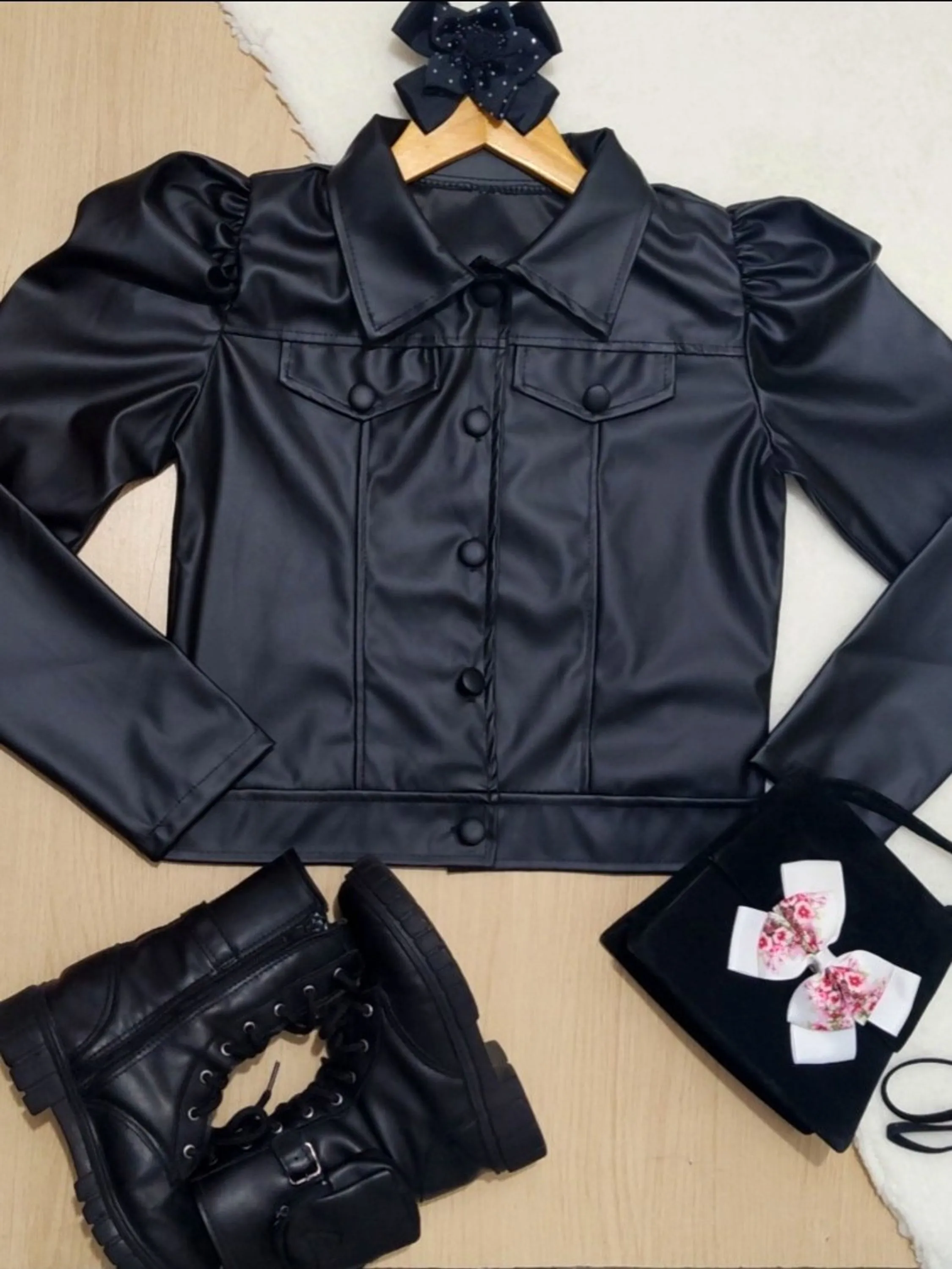 Jaqueta Infantil de Couro Fake. 4-16 Anos Moda Blogueirinha.