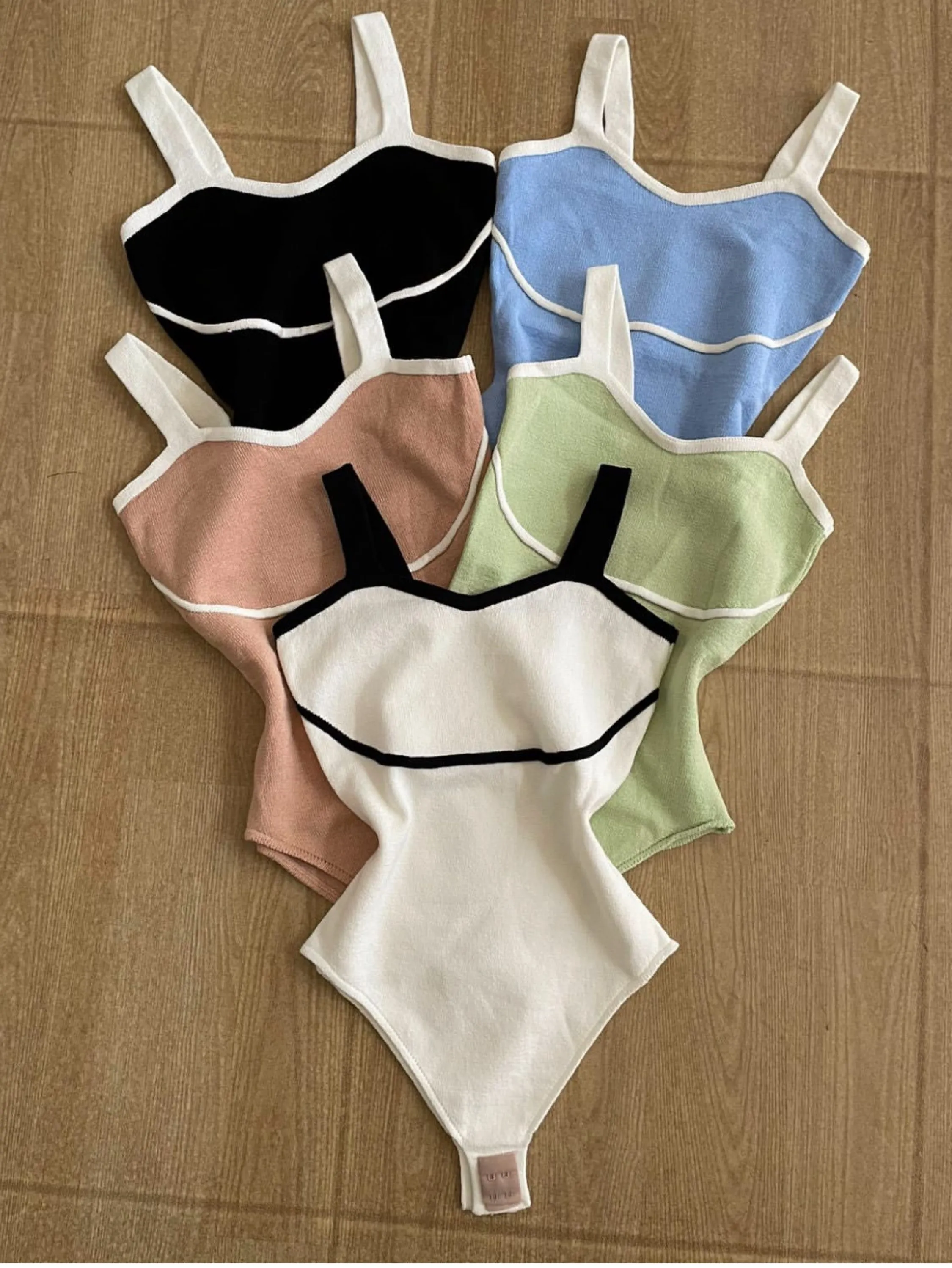 Body modal listrado new