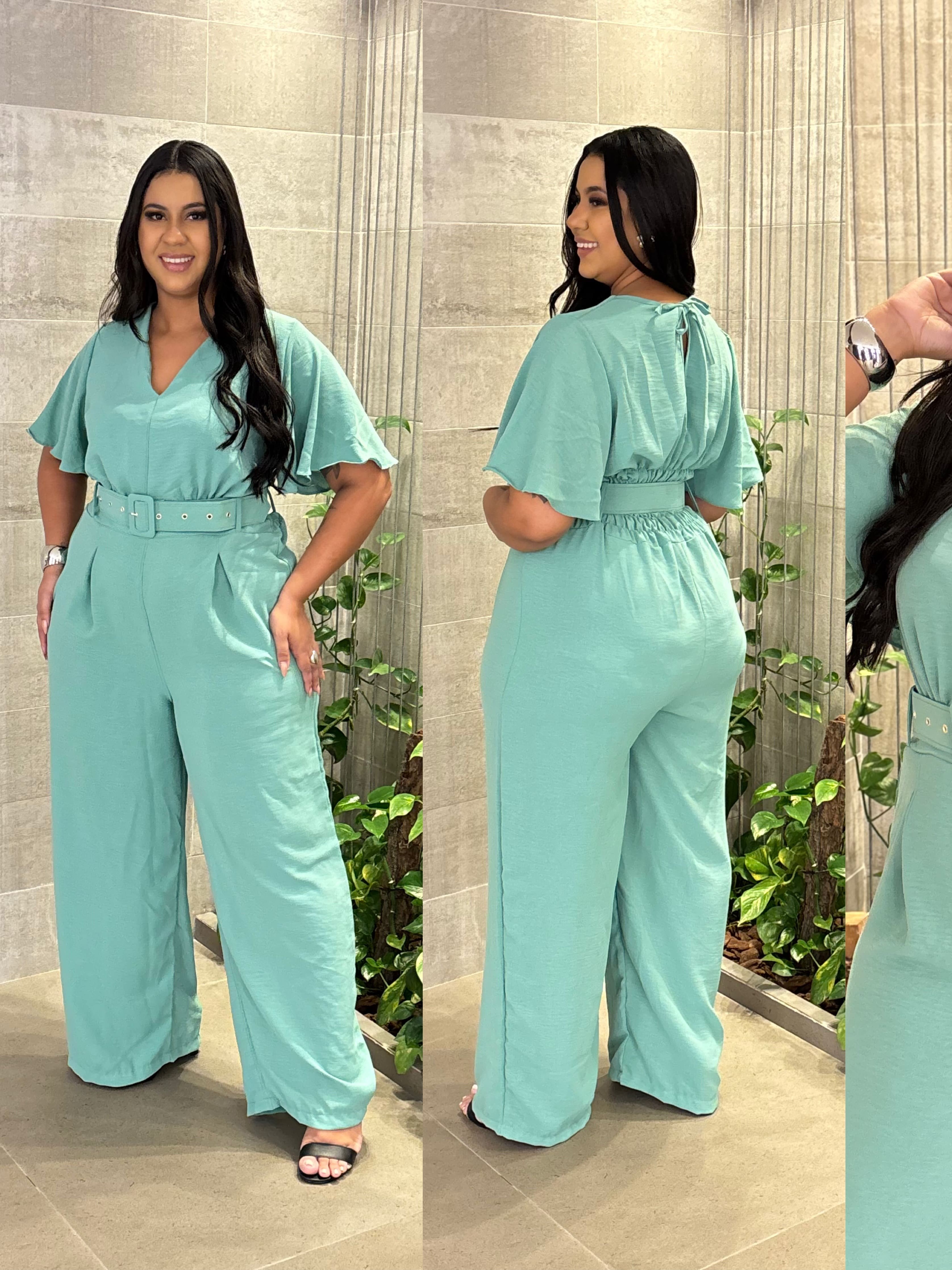 Macacão Feminino Plus Size Com Manga e Cinto  Tecido Duna