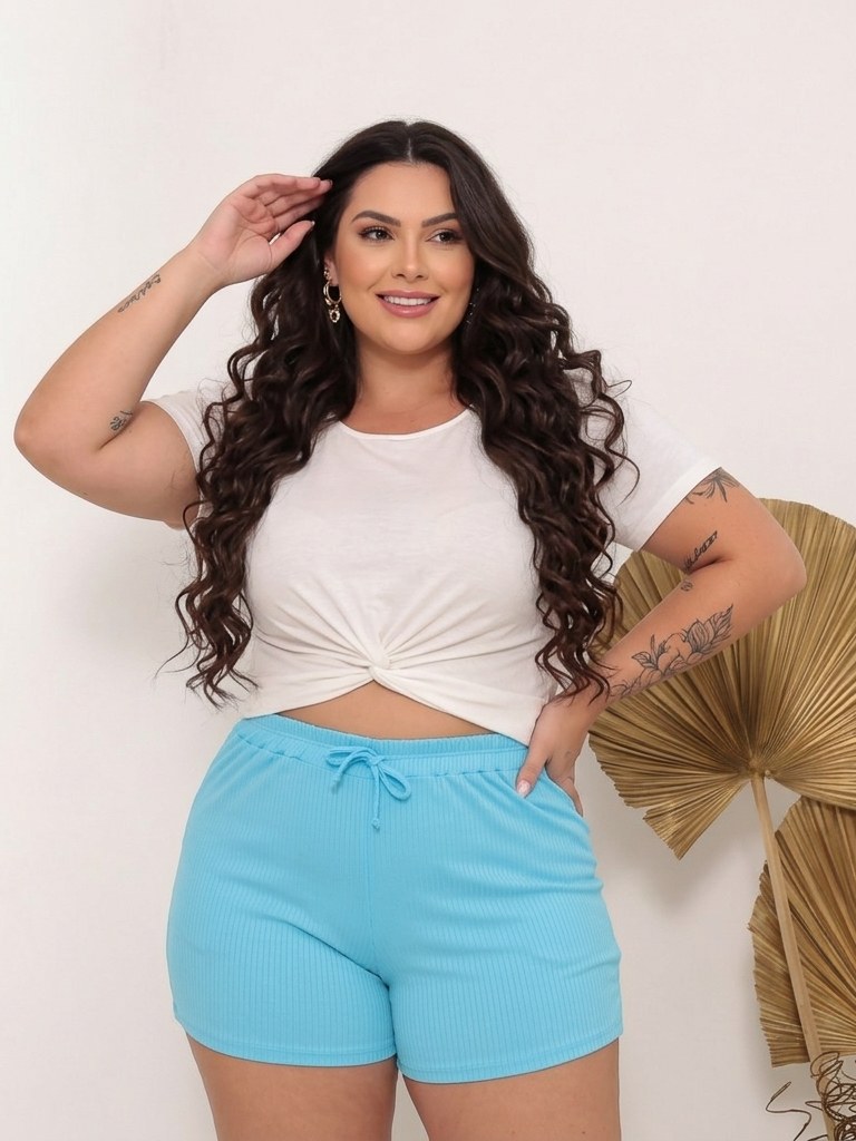 (Short Canelada Plus Size Feminino)**