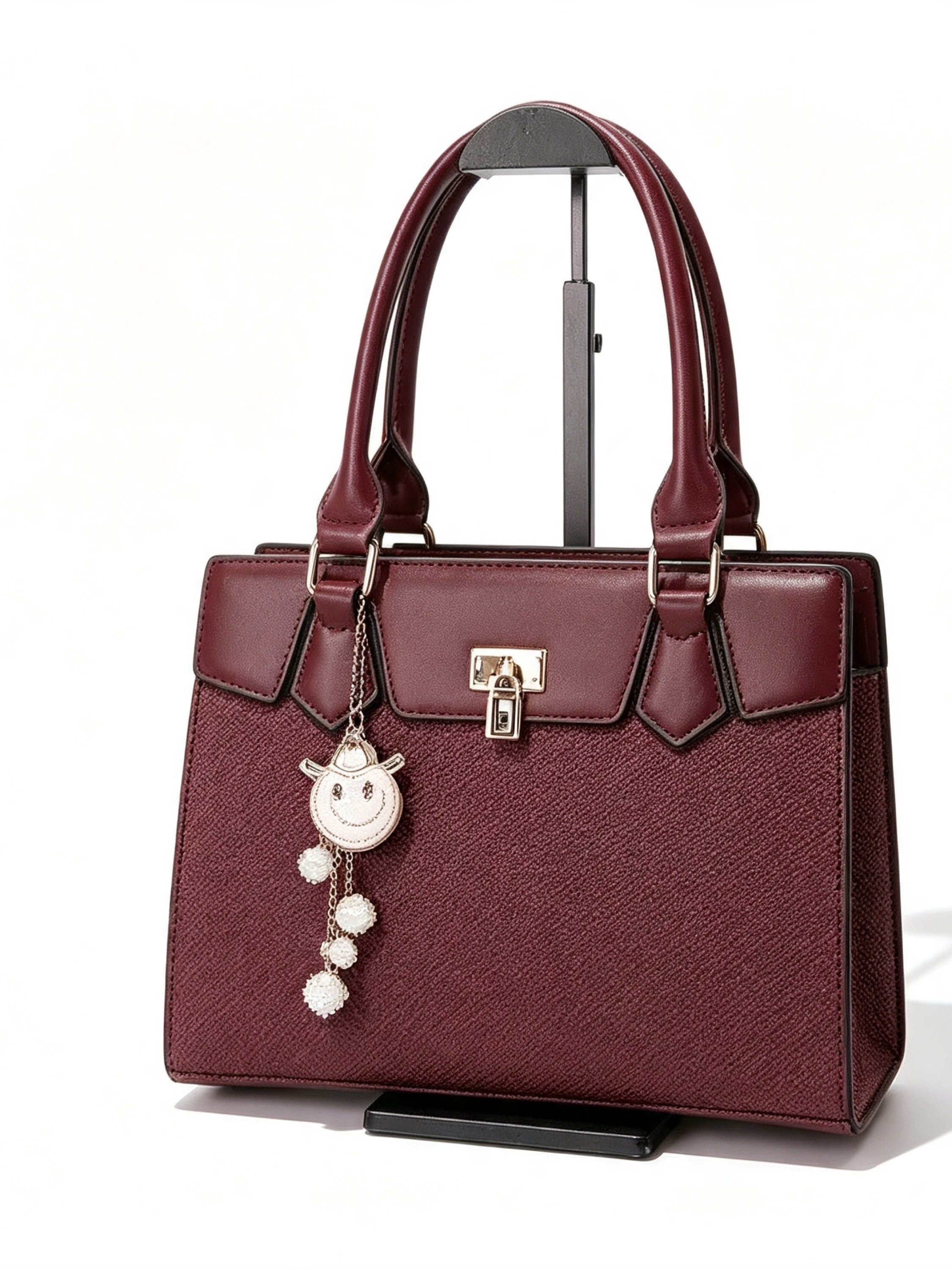 Bolsa feminina com chaveiro 8065