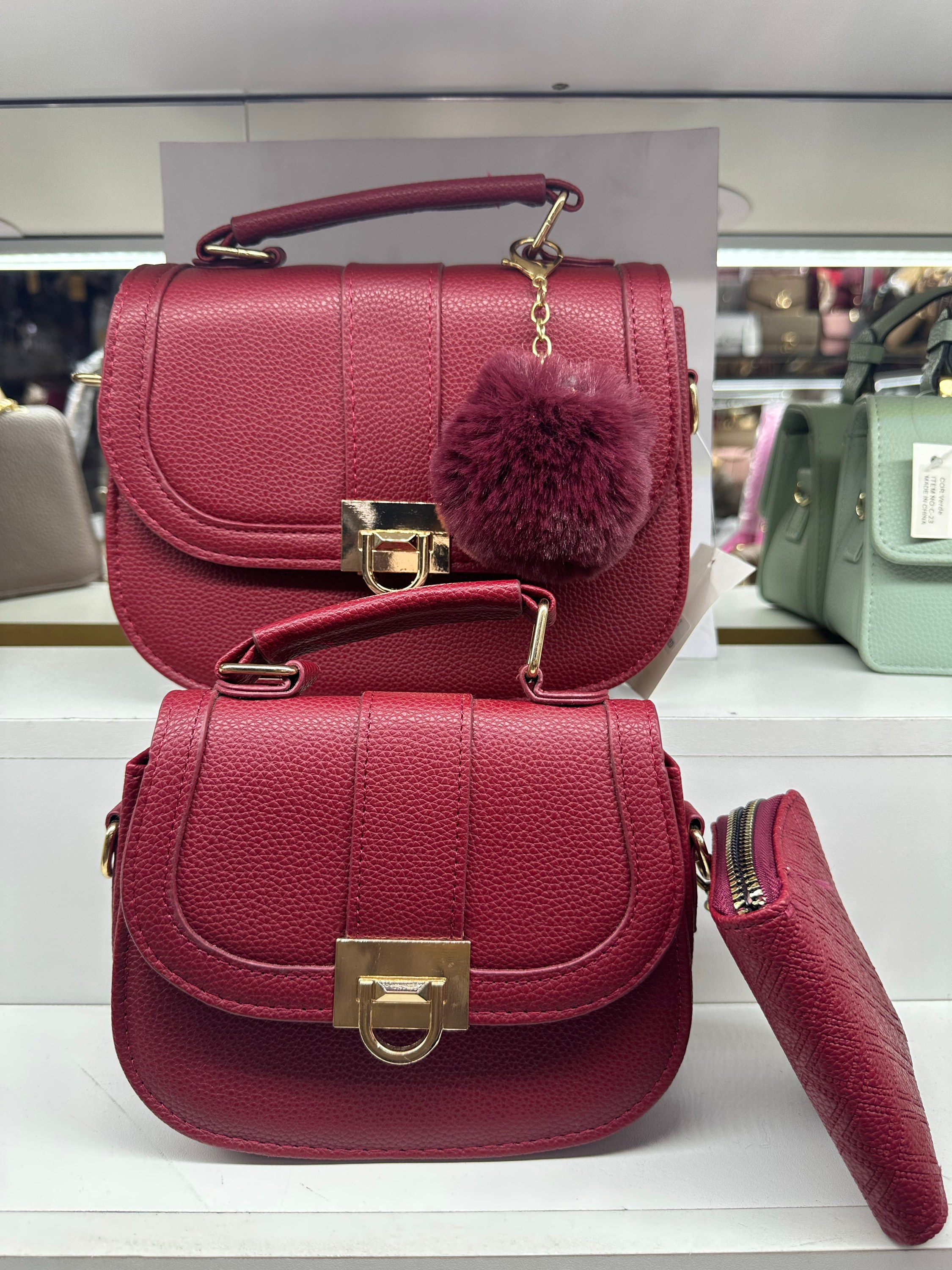 Bolsa kit com 2 pc com chaveiro 02