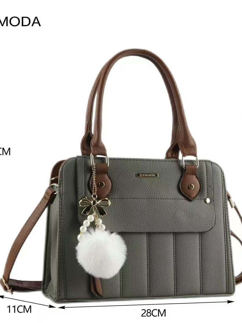 Bolsa média com pompom. Cód. 4172