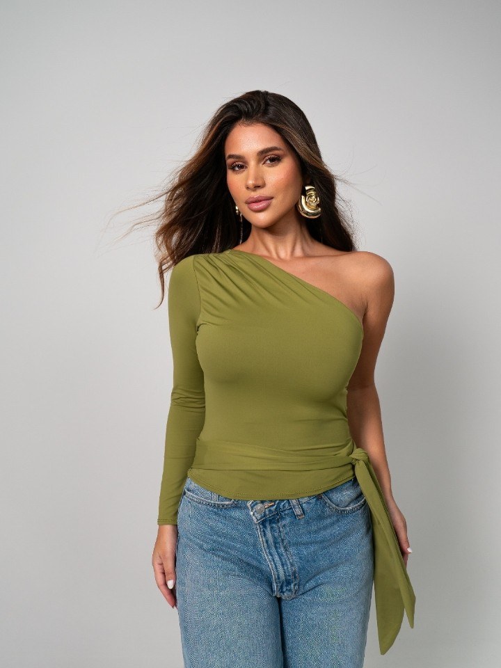 Blusa Nula Manga em Poliamida