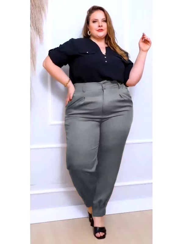 Calça Cenoura Cintura Alta Alfaiataria Plus Size