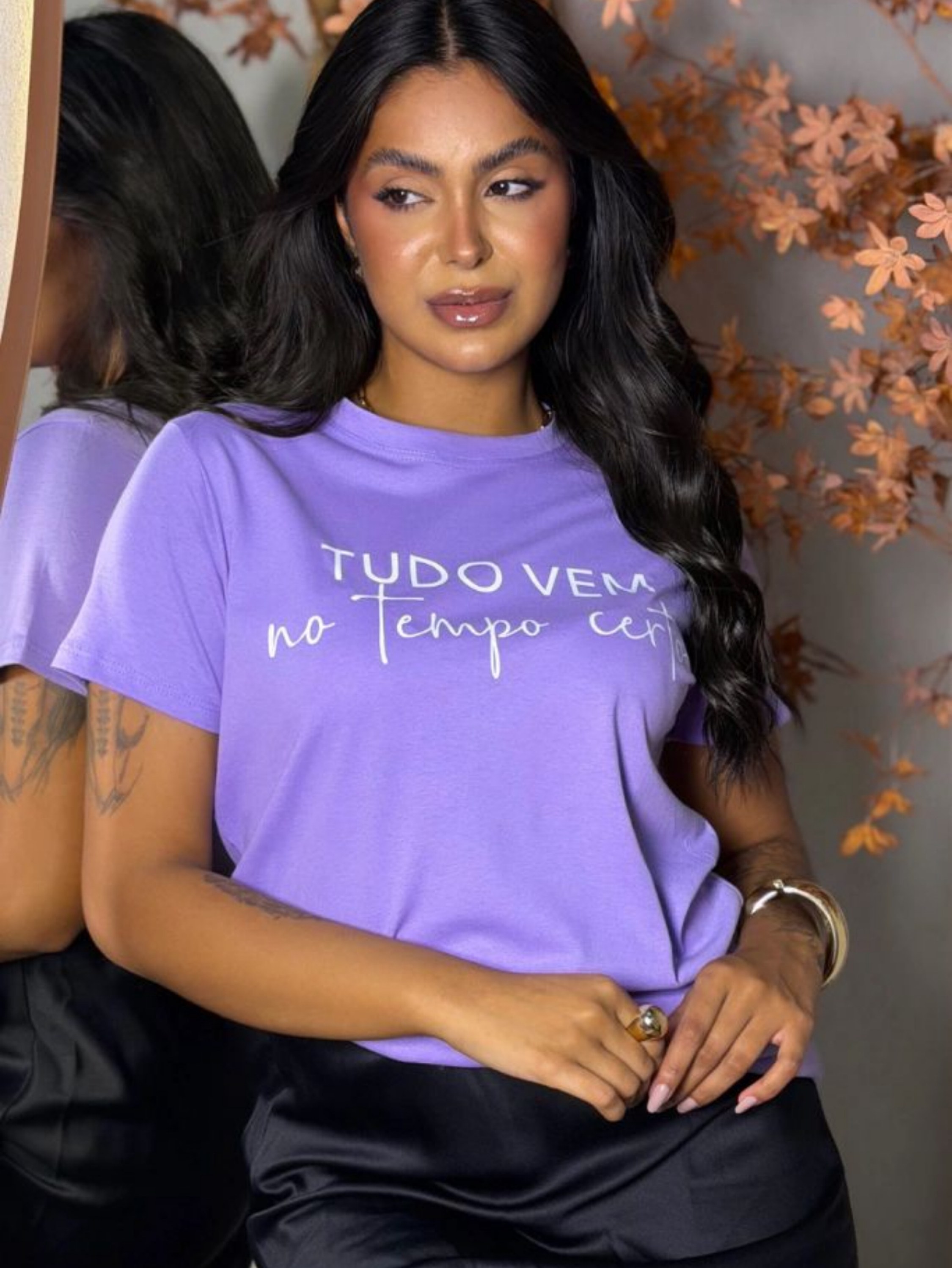 T-Shirt Tudo Vem No Tempo Certo Feminina
