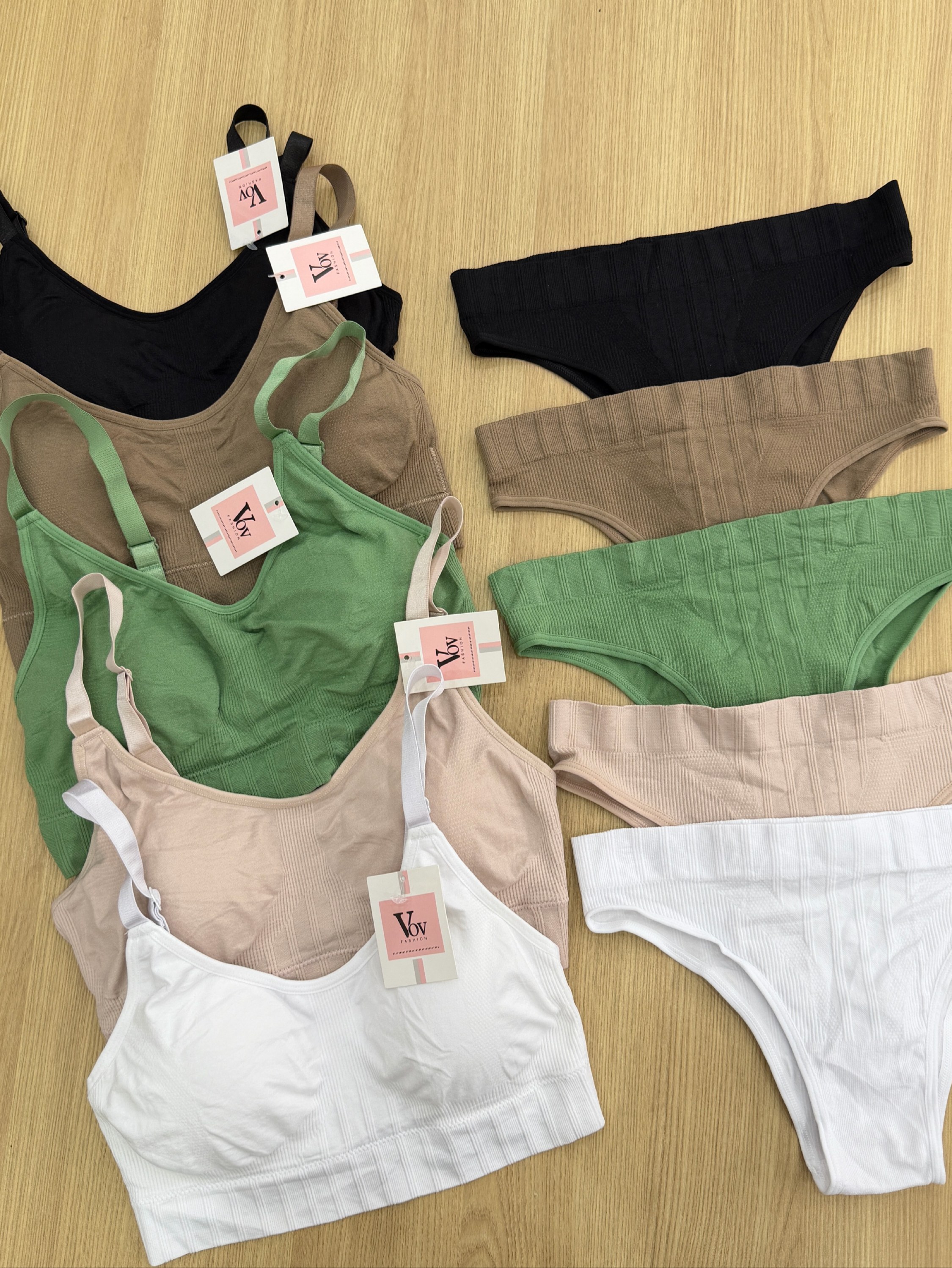Conjunto top e calcinha TZ 106