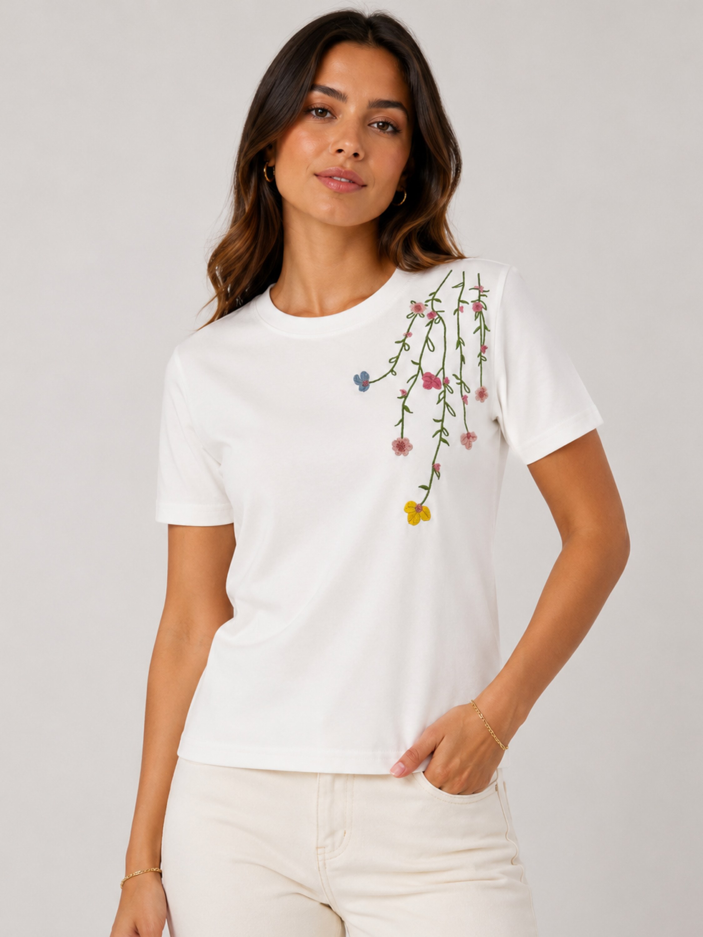 Blusa Floral Bordada Premium Feminina