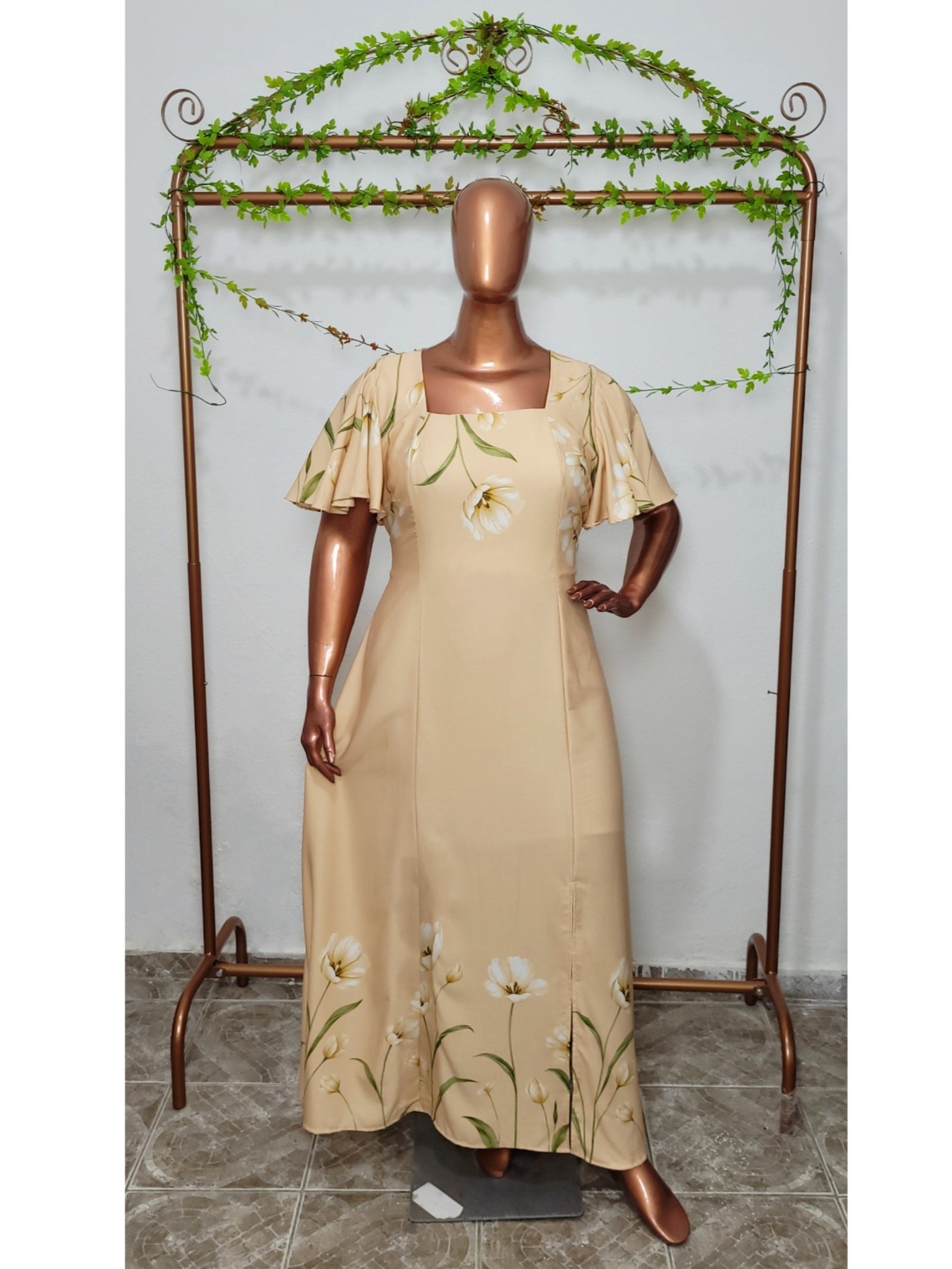 Vestido Manga Babado Longo