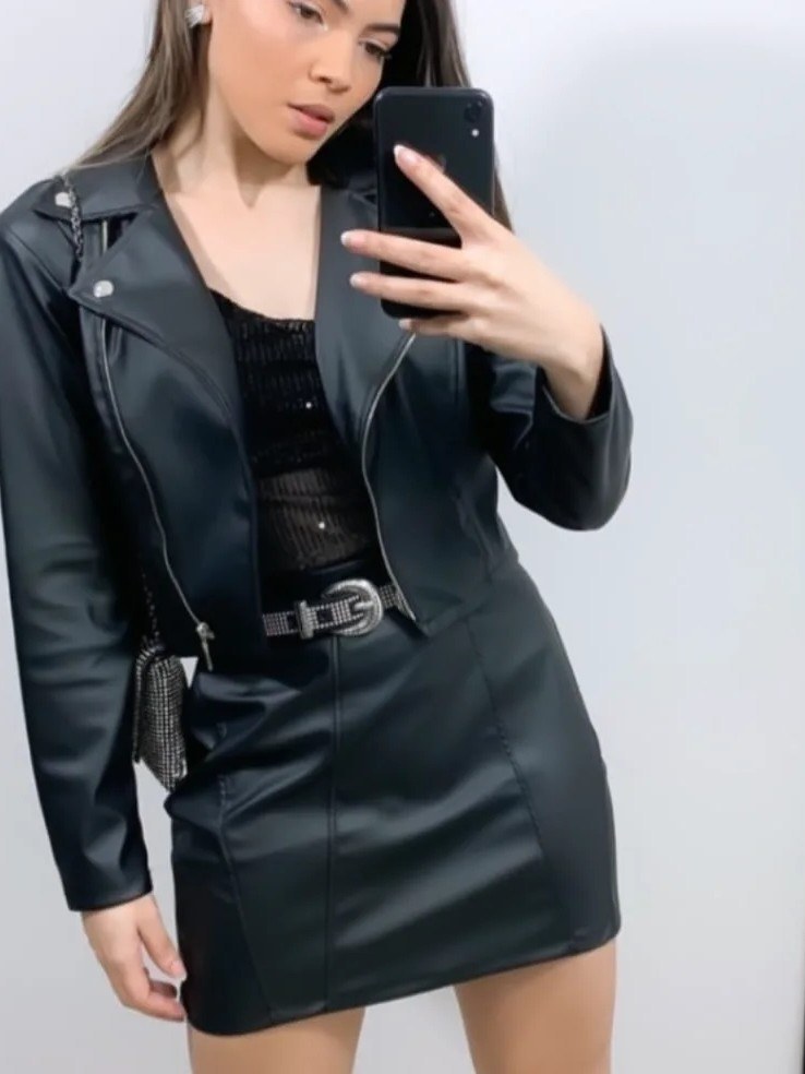 Jaqueta Clásica courinha elegância e confortável