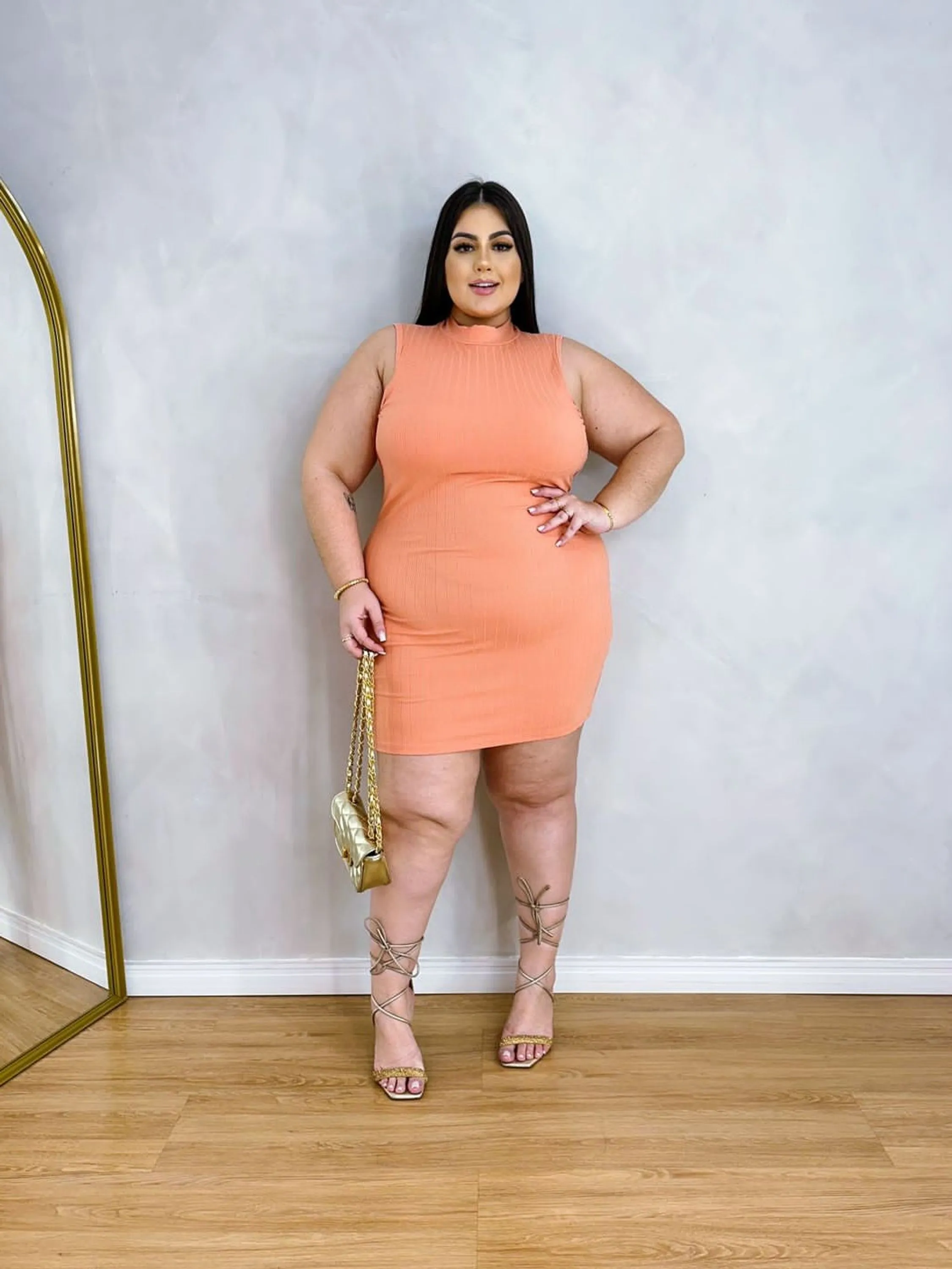 VESTIDO CANELADO PREMIUM ANGELA PLUS SIZE