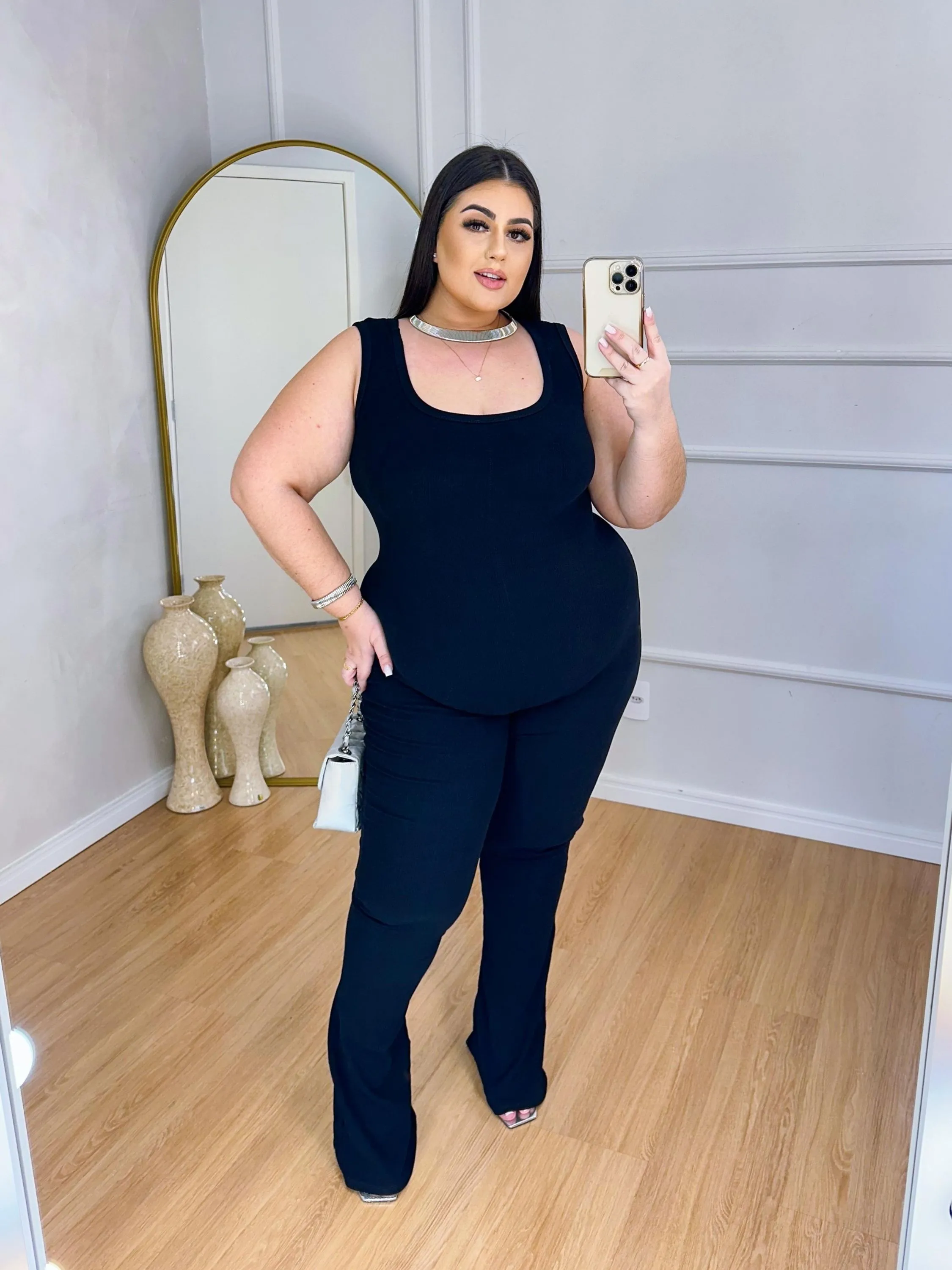 MACACÃO CANELADO PREMIUM SABRINA PLUS SIZE