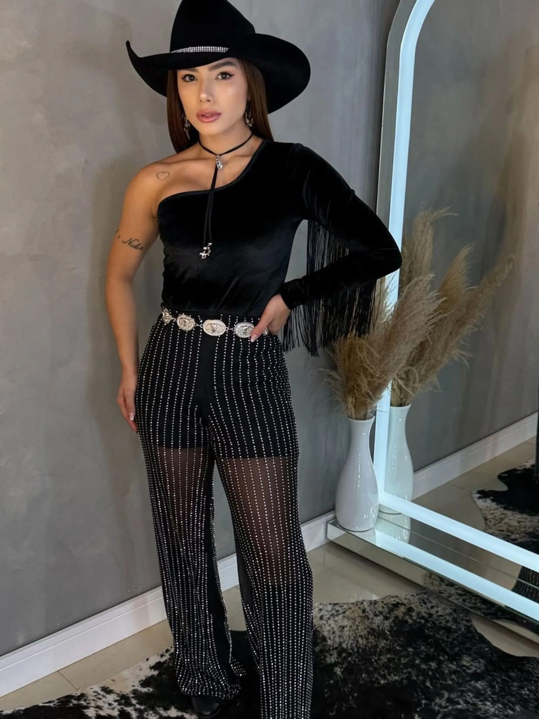 Calca Pantalona Tule Transparente Com Pedrarias de Brilho