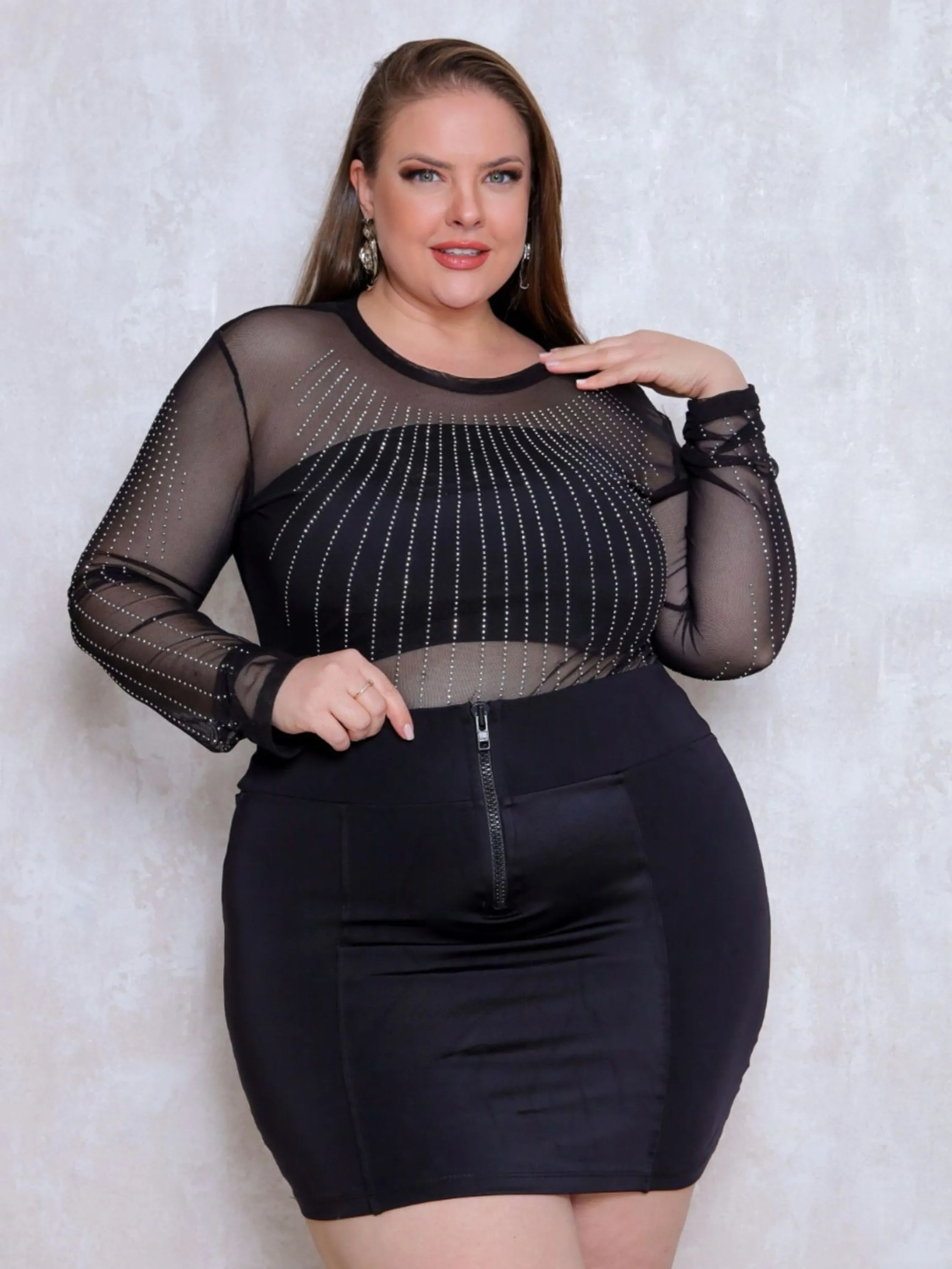 Body Tule Transparente Com Pedrarias Brilho Plus Size