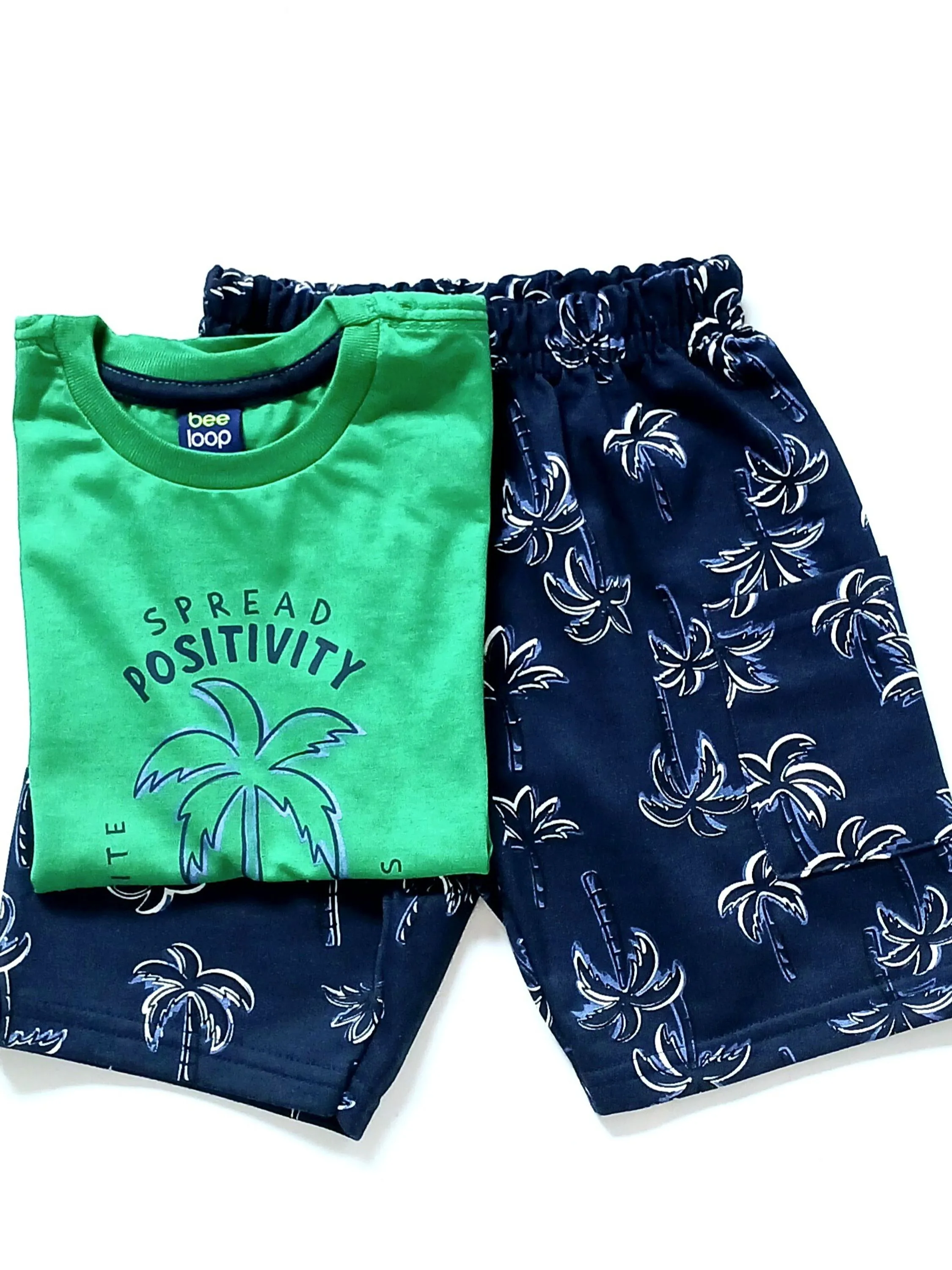 Conjunto Infantil Menino Verão com bermuda estampada