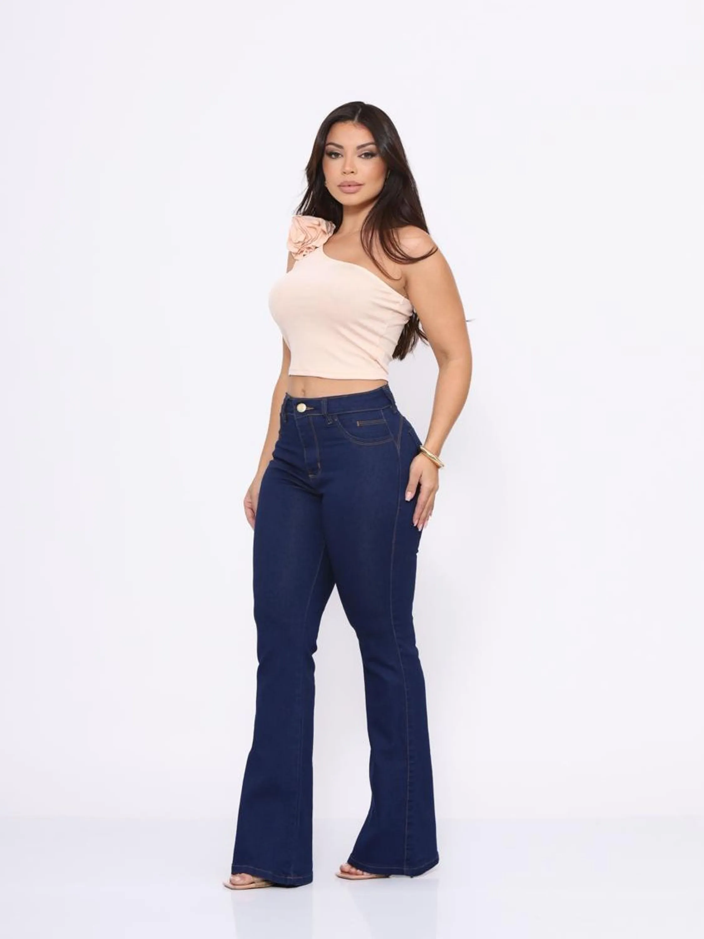 Calça Jeans Flare Escura Cintura Alta com lycra