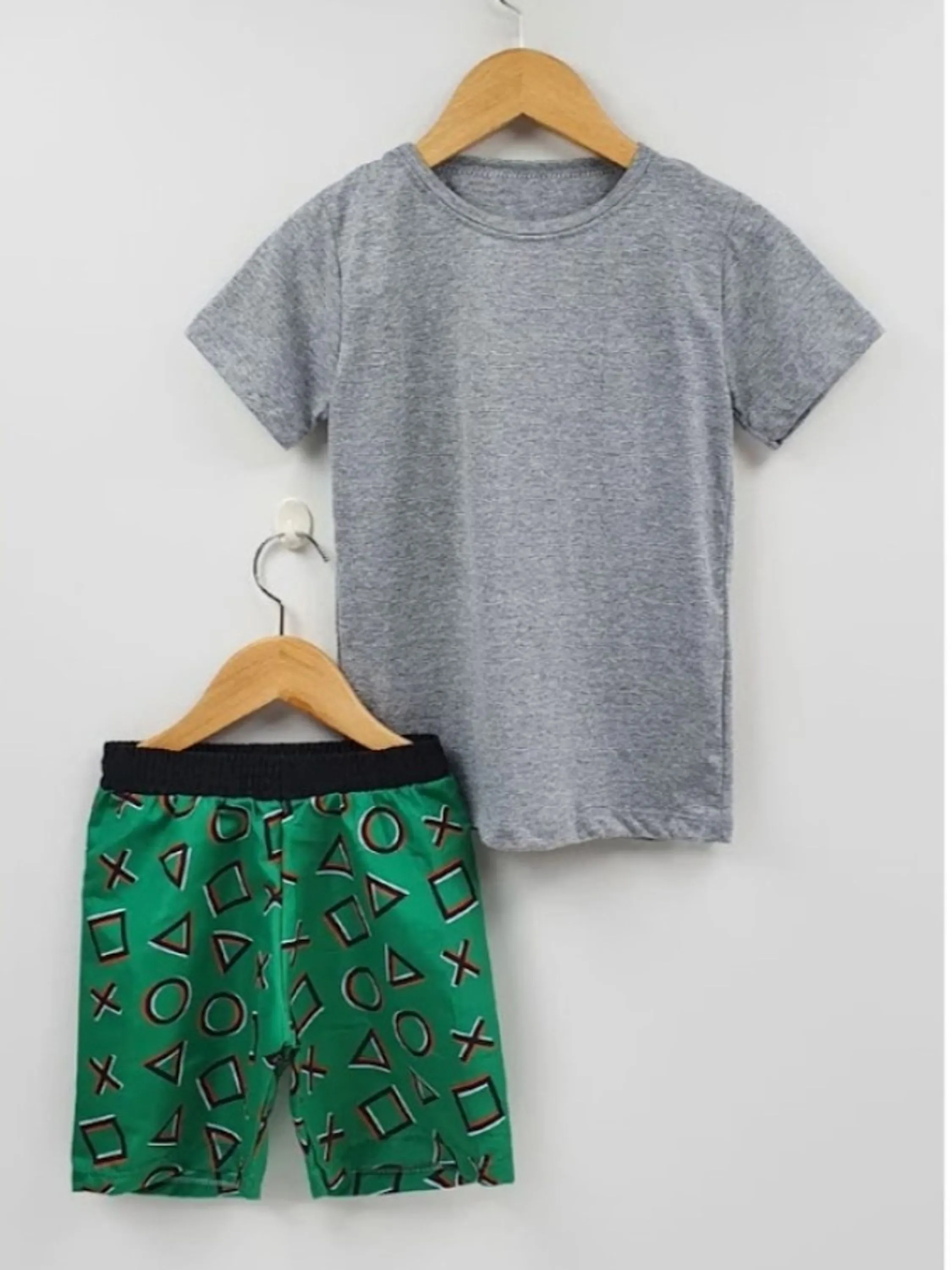 Conjunto Infantil Verão Menino com Bermuda Estampada