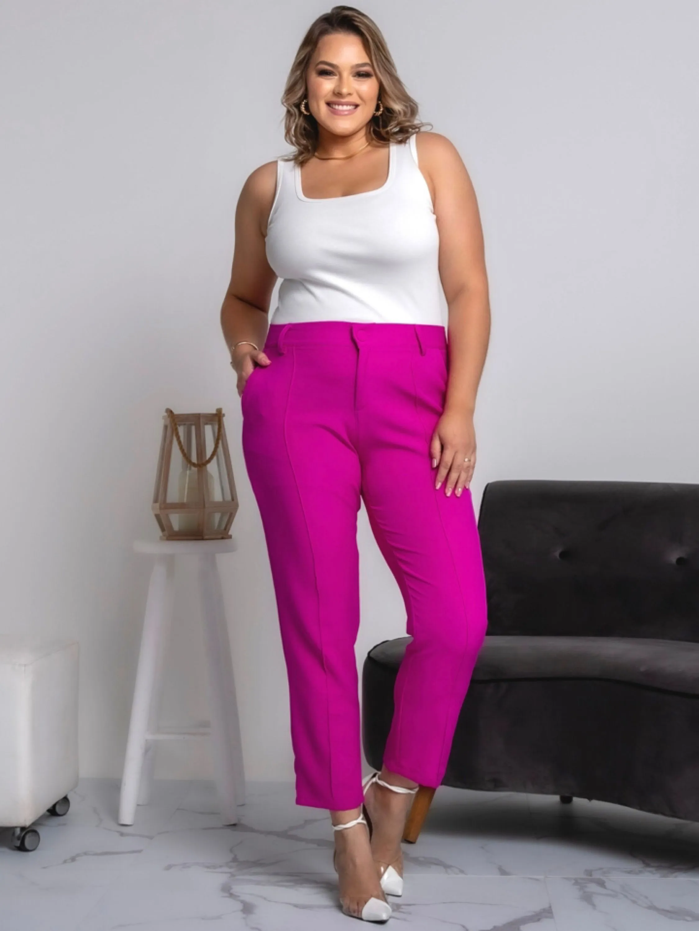 Calça Cintura Alta Plus Size Alfaiataria