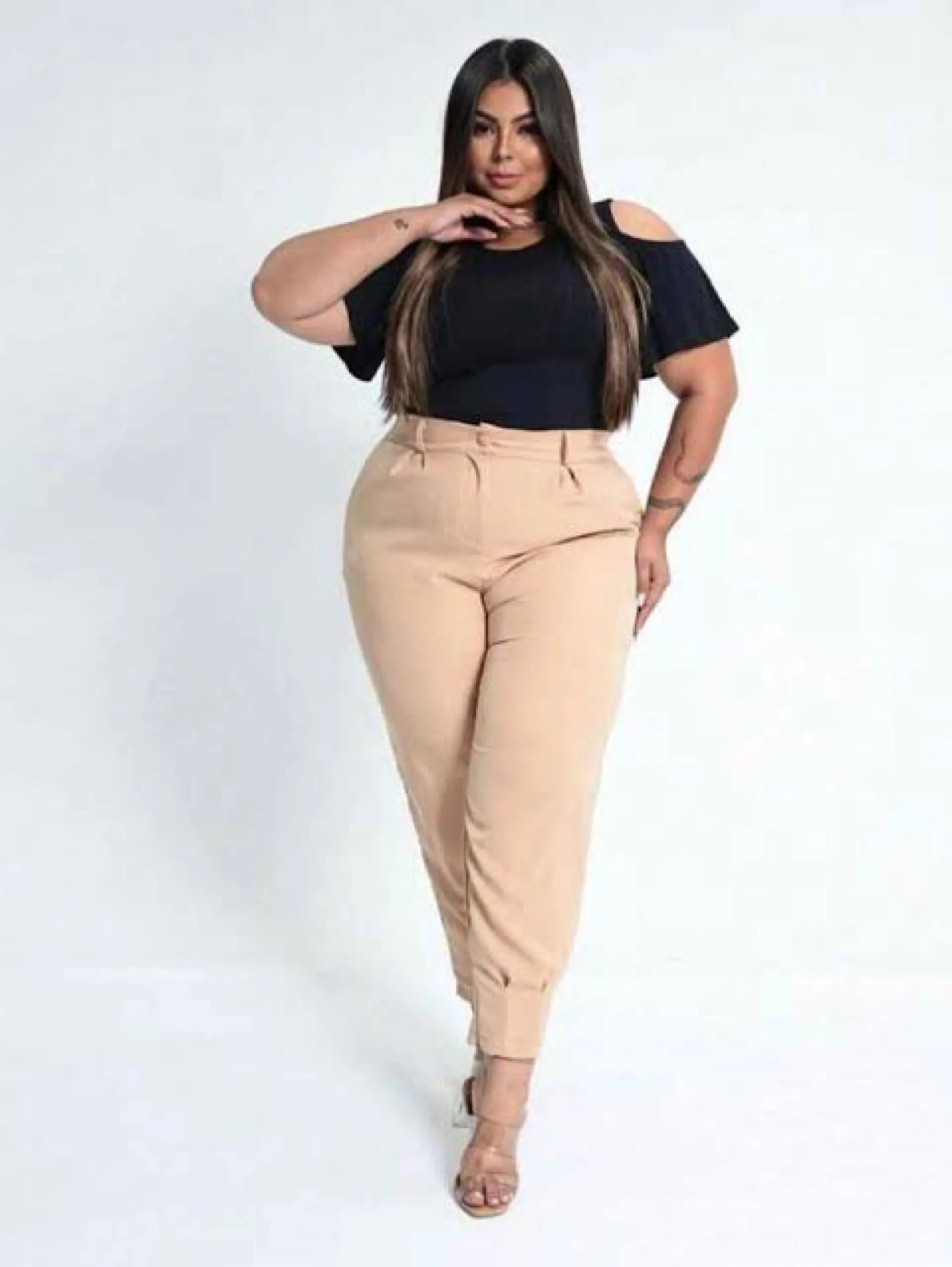 Calça Jogger Alfaiataria Plus Size Cenoura Plus Size