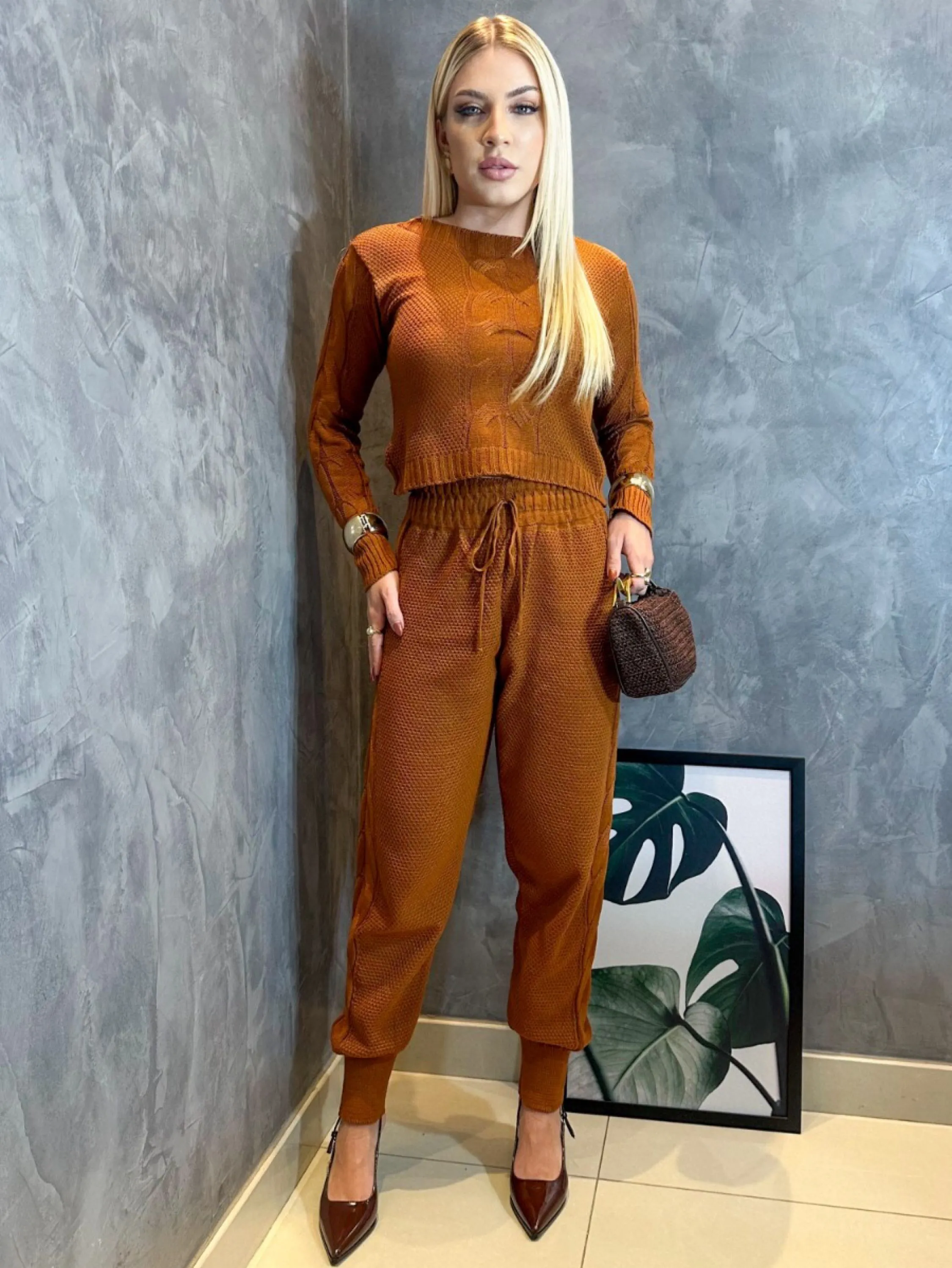 Conjunto Tricot Feminino Calça Blusa Cropped Elegante