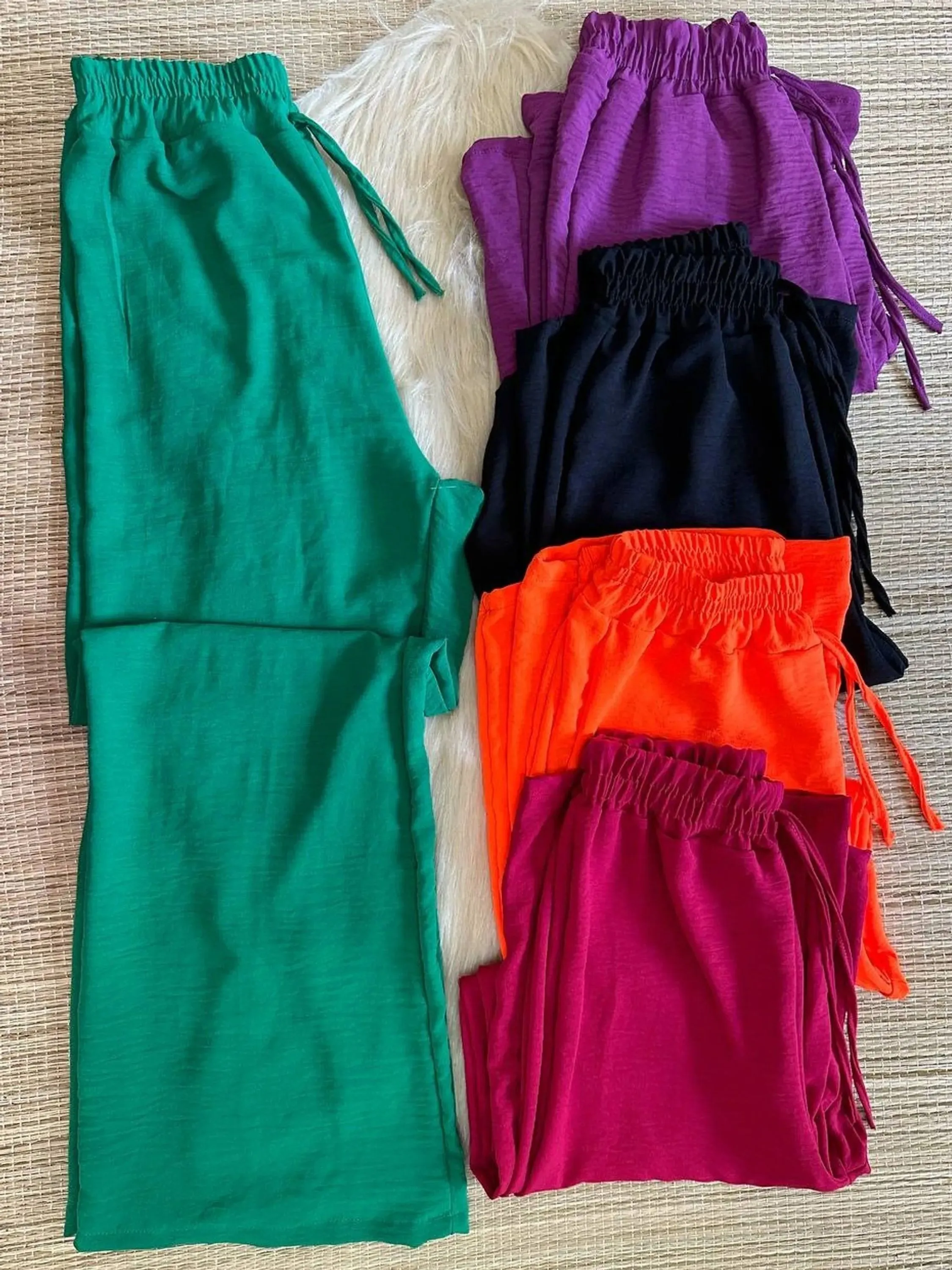 Calça Pantalona Elástico Duna