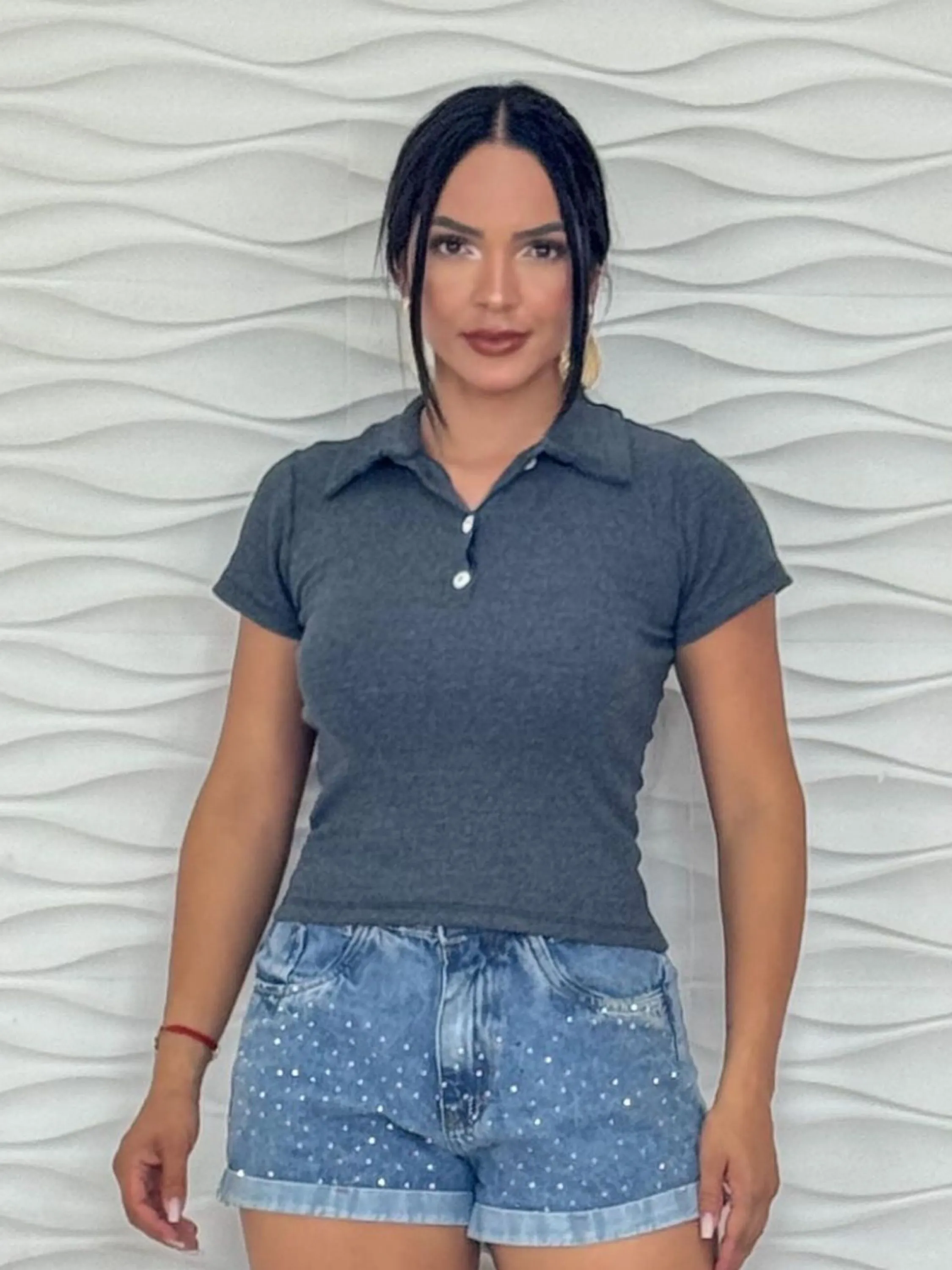 Blusa gola polo com botões