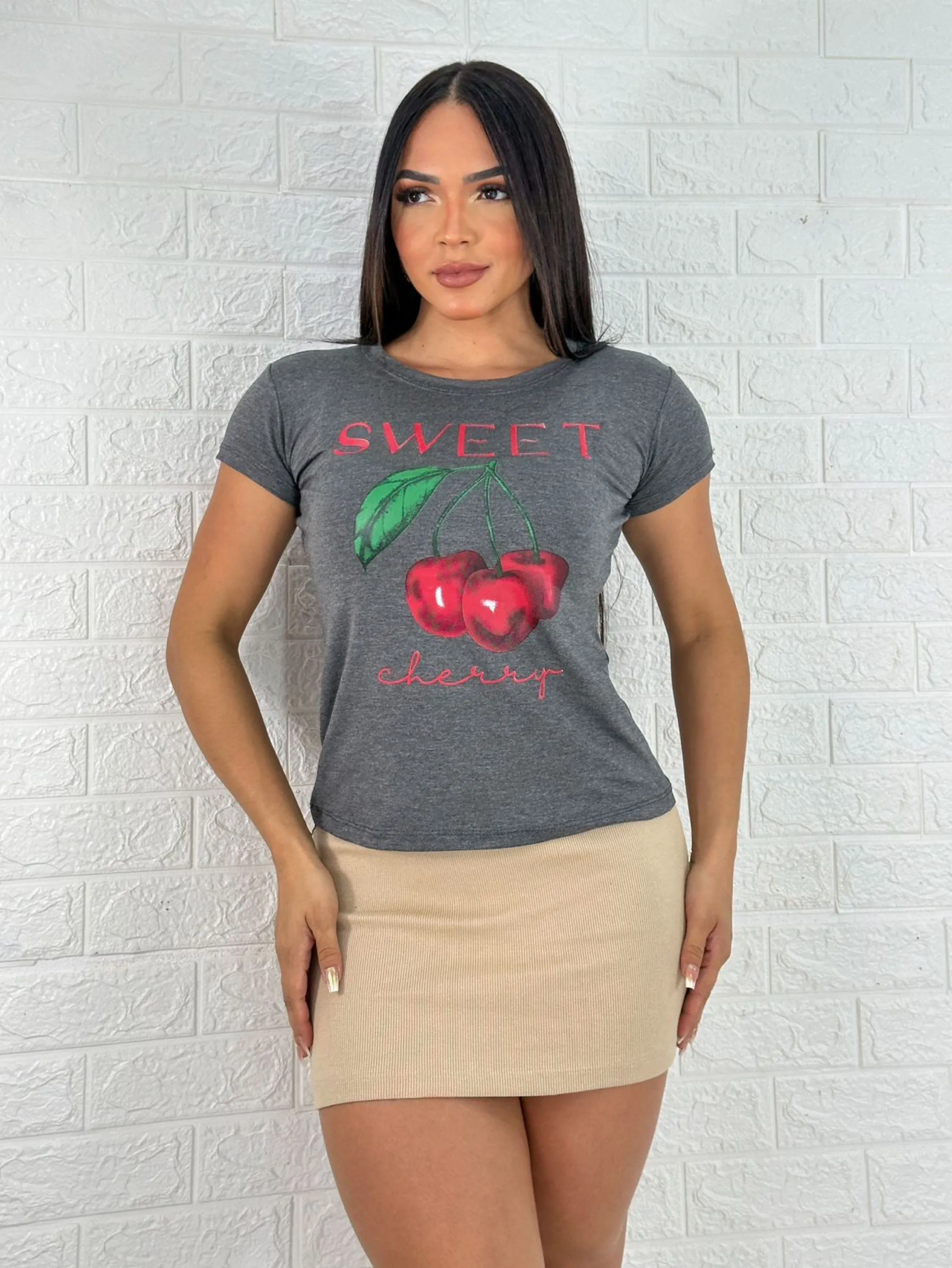 T shirt cereja