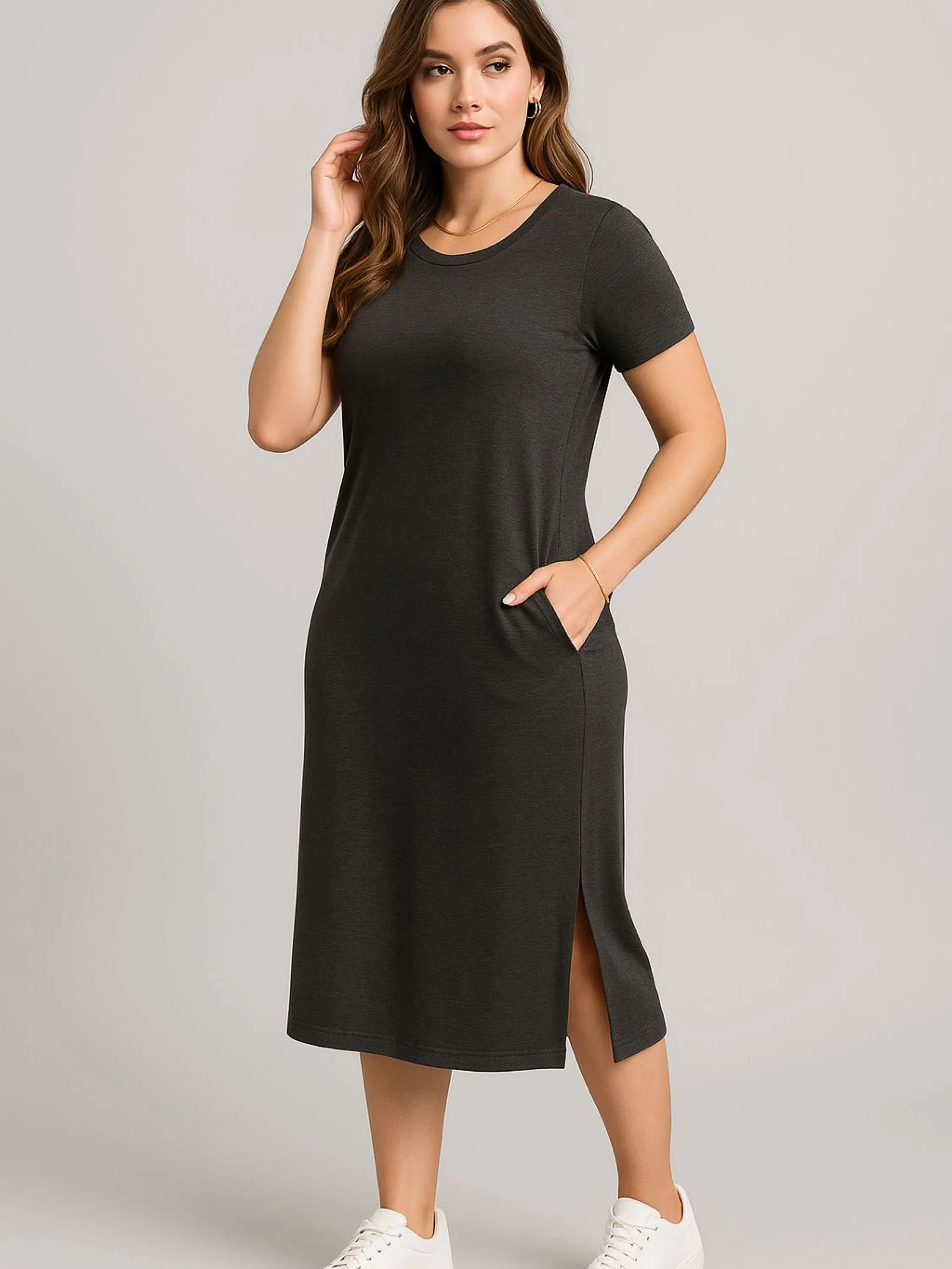 Vestido liso mid com bolso