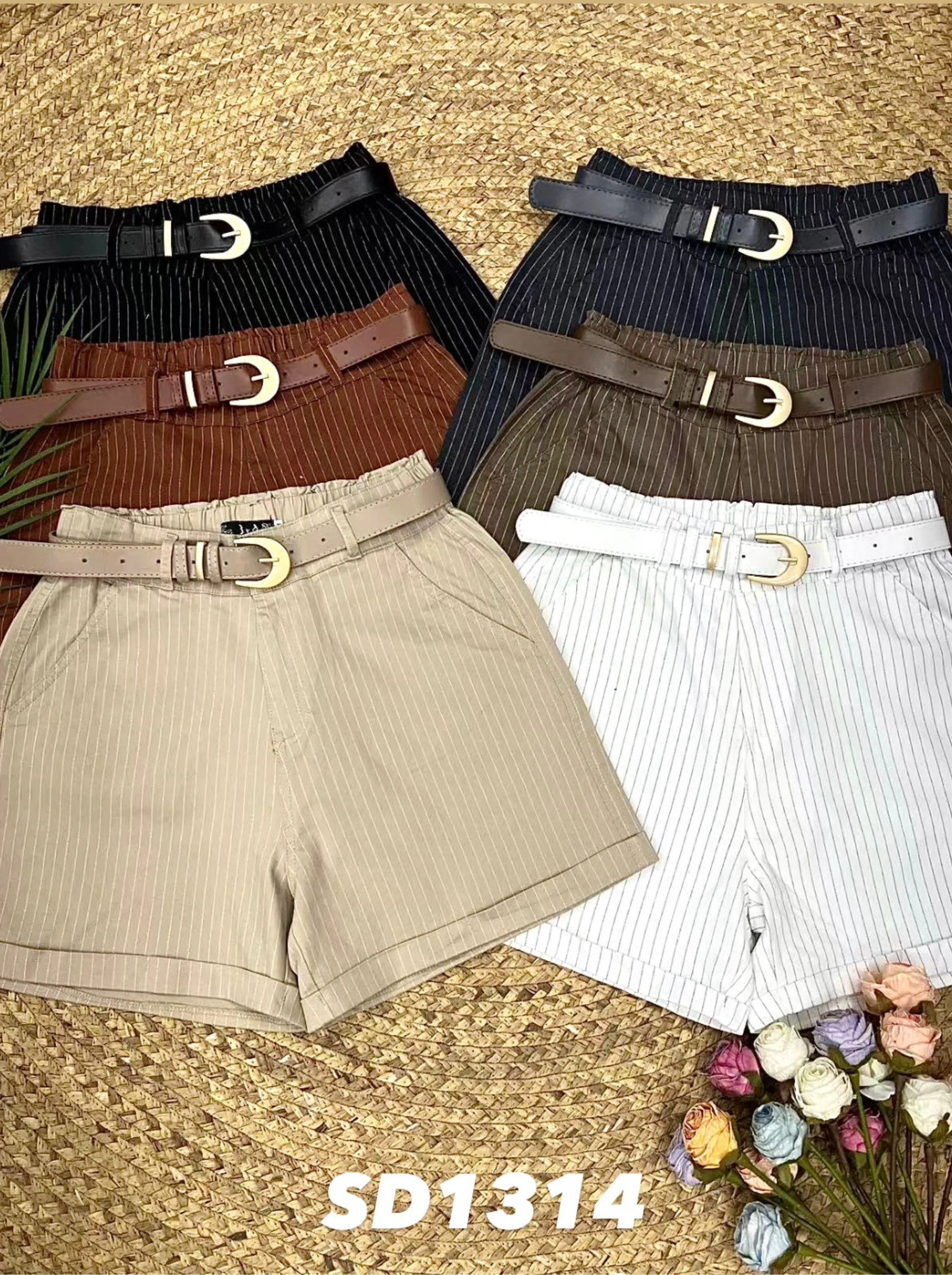 Short em sarja com elastano com cinto de listra  importado Flora 1314