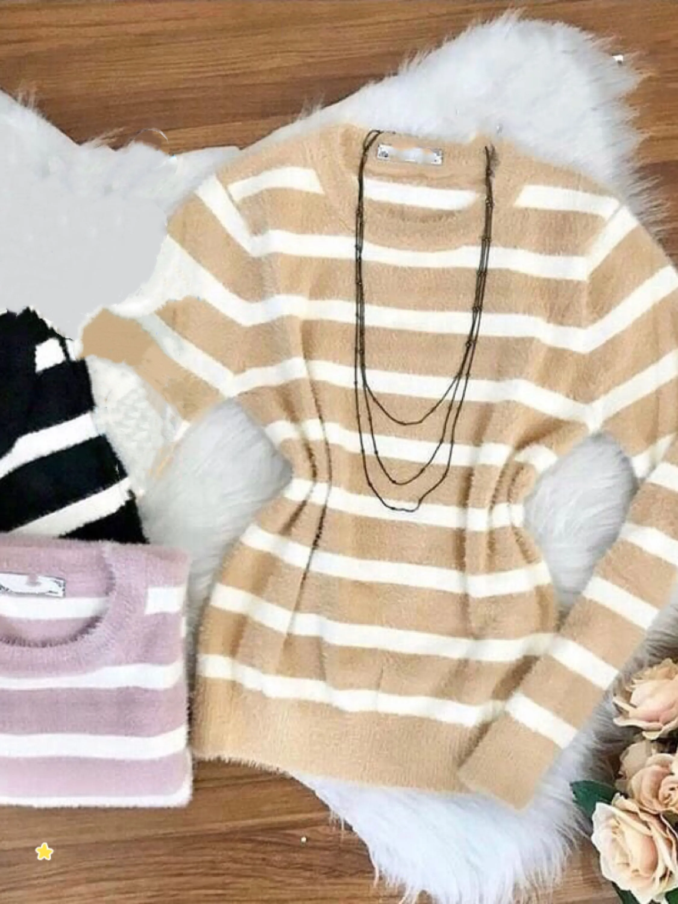 Blusa Pelinho Grosdo Decote U importado Flora 161