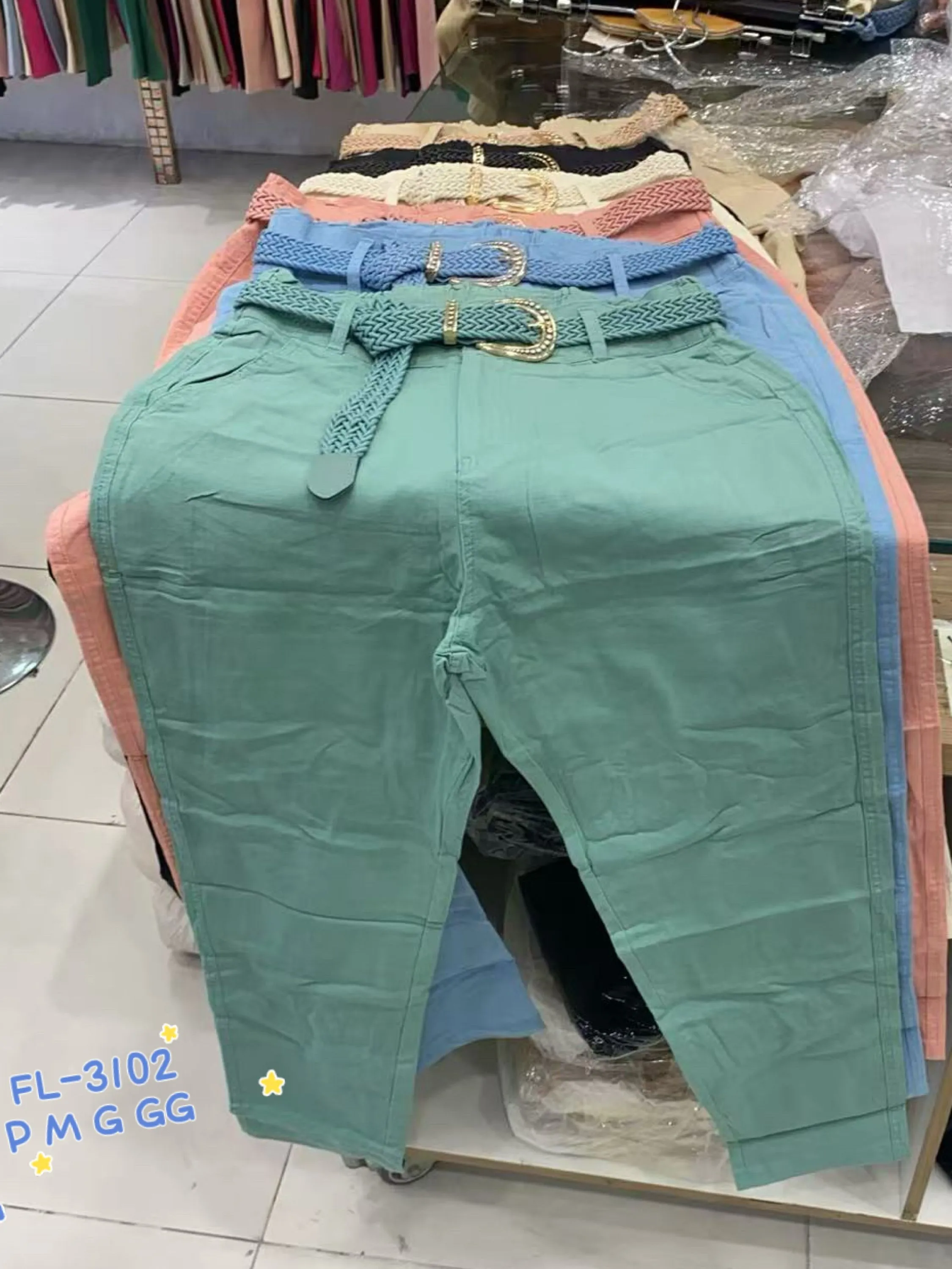 Calça de linho com elastano com cinto importado 3102